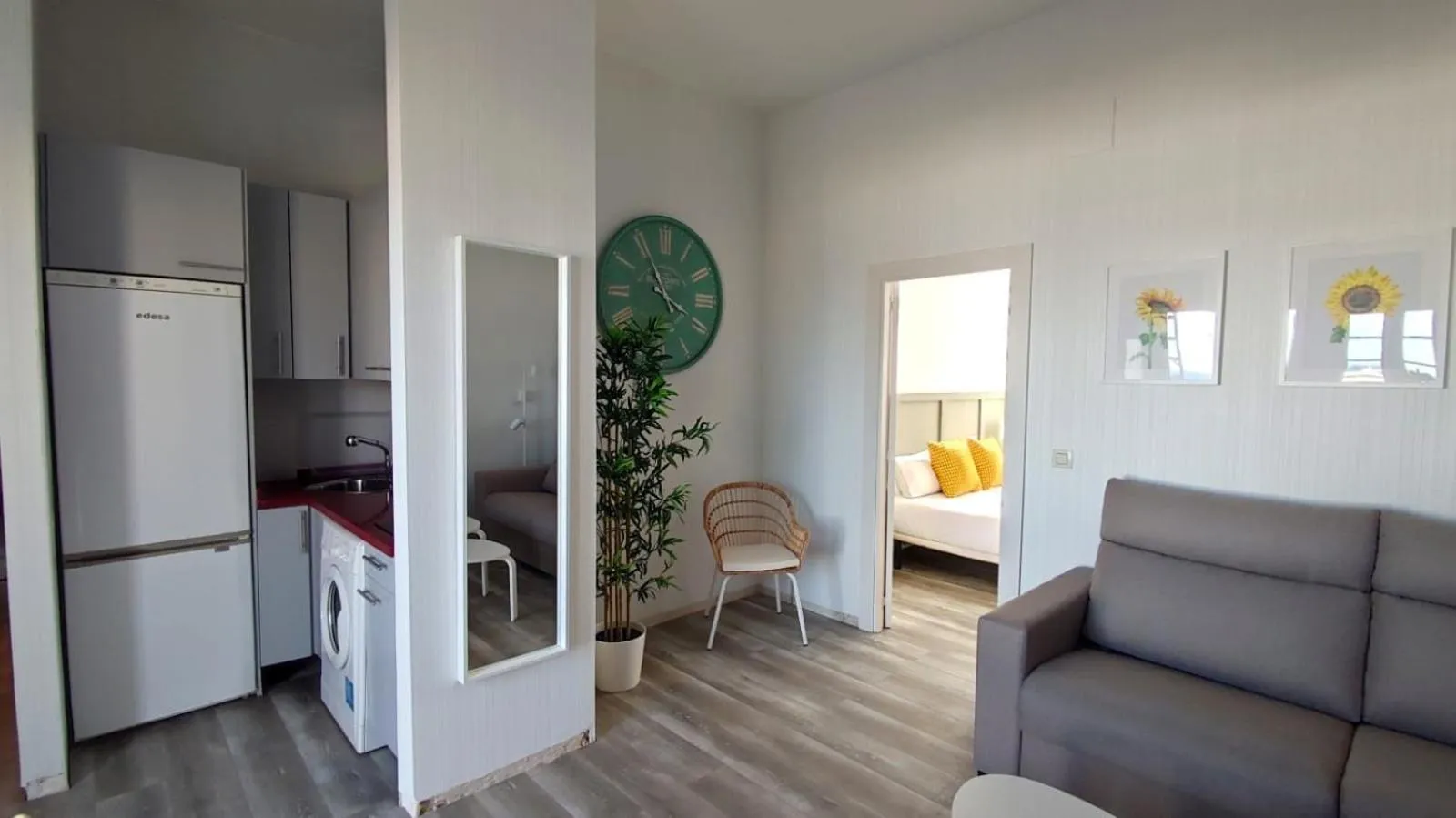 Oh Nice Revellin Ceuta