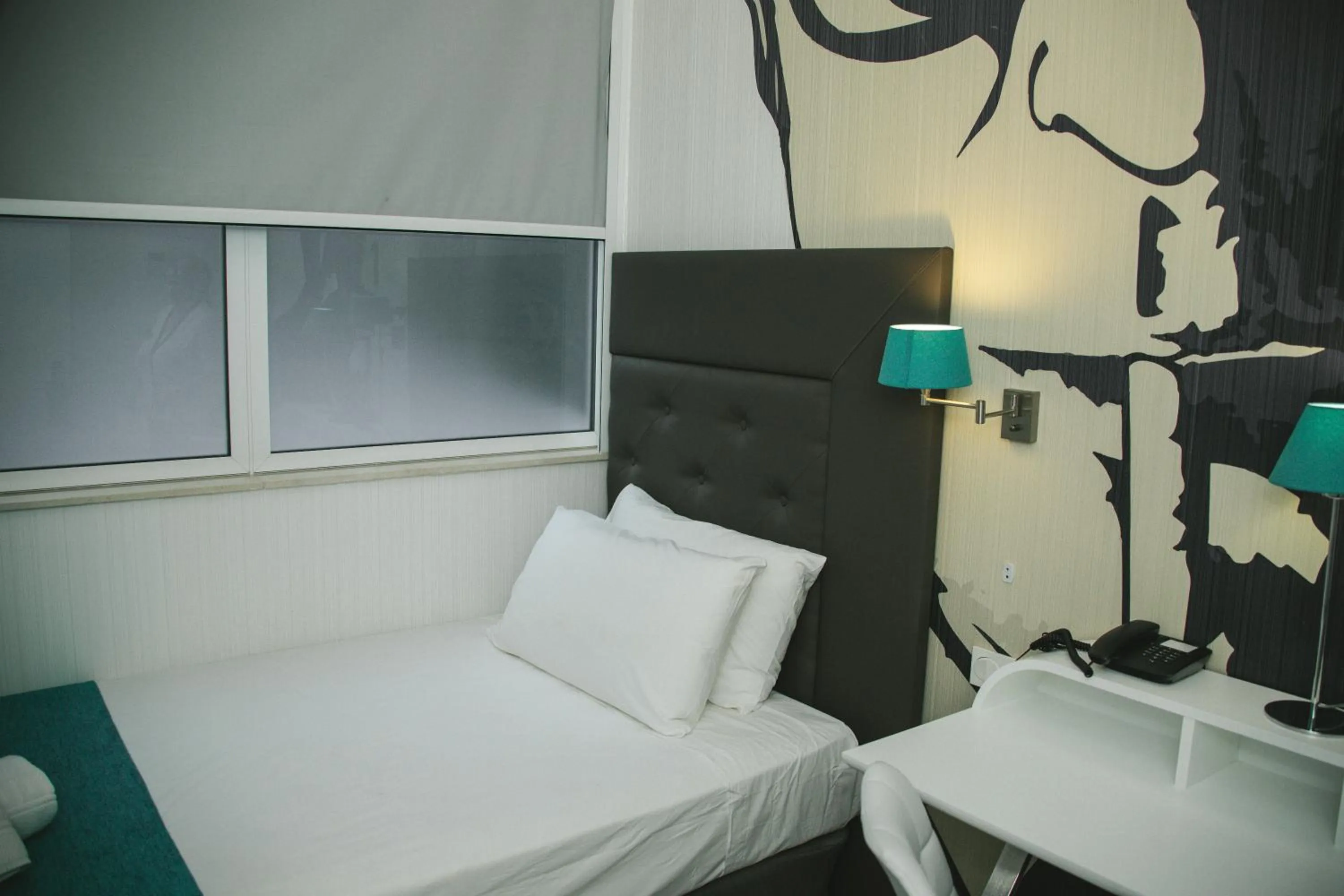 Bed in Oh Nice Revellin Ceuta