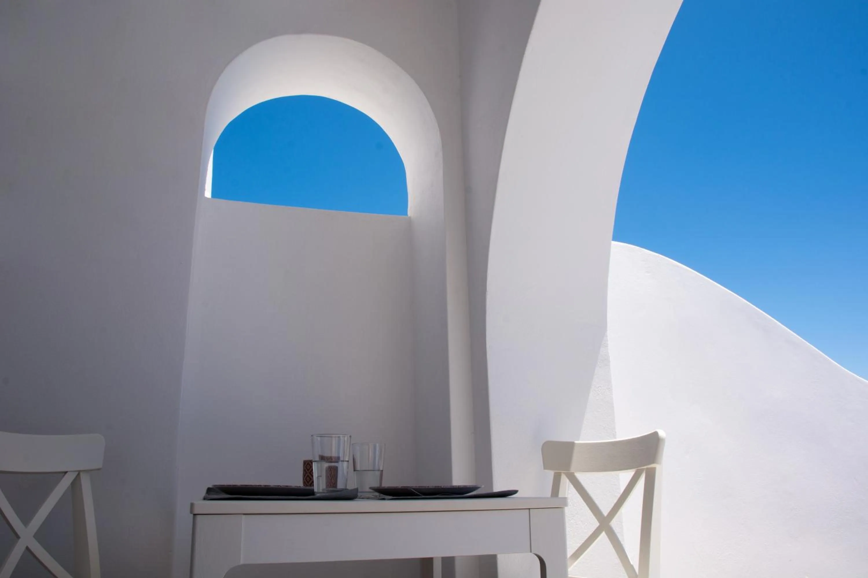 hair dresser in Amphitrite Suites Santorini