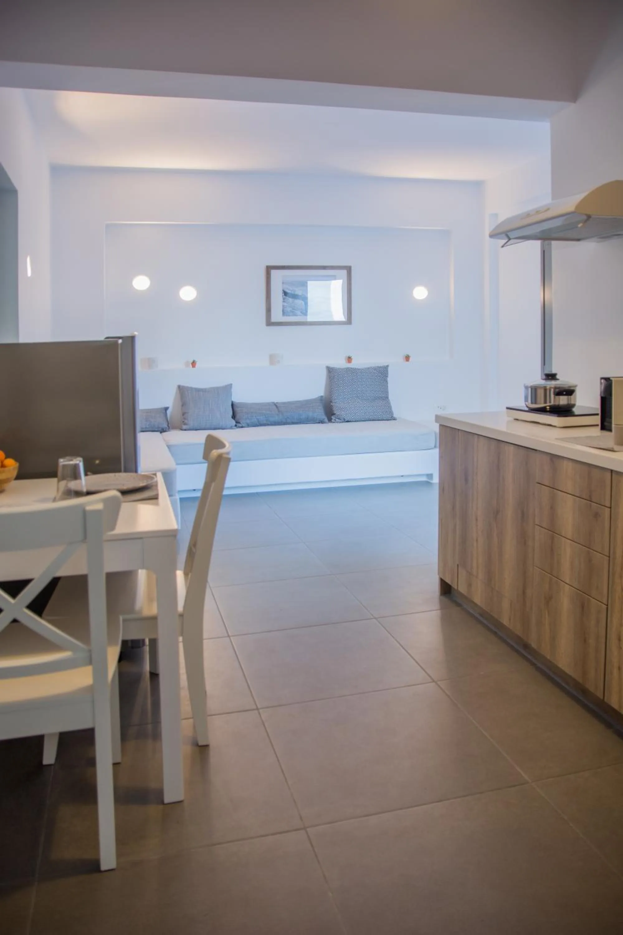 Kitchen or kitchenette in Amphitrite Suites Santorini