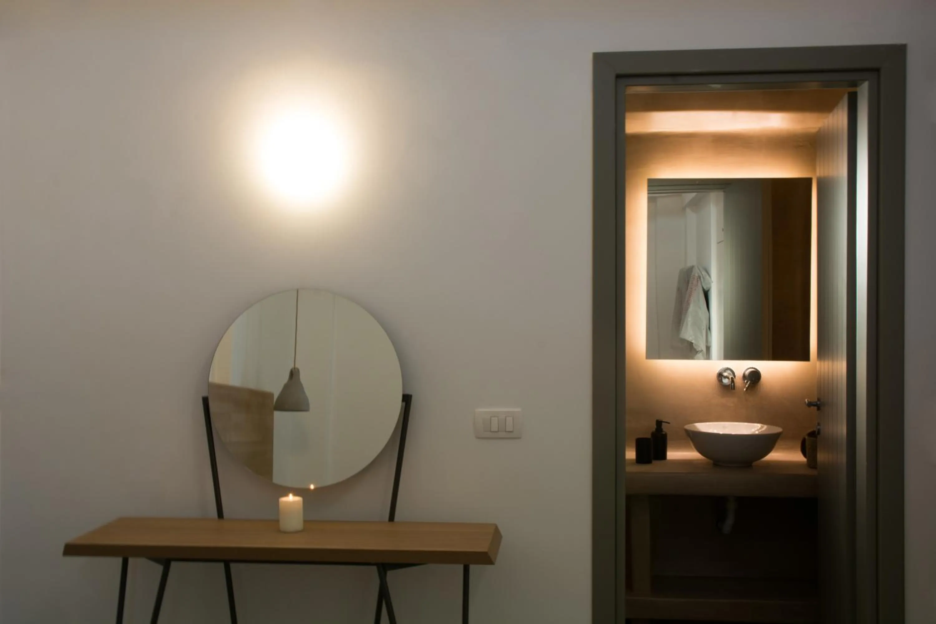 Bedroom in Amphitrite Suites Santorini