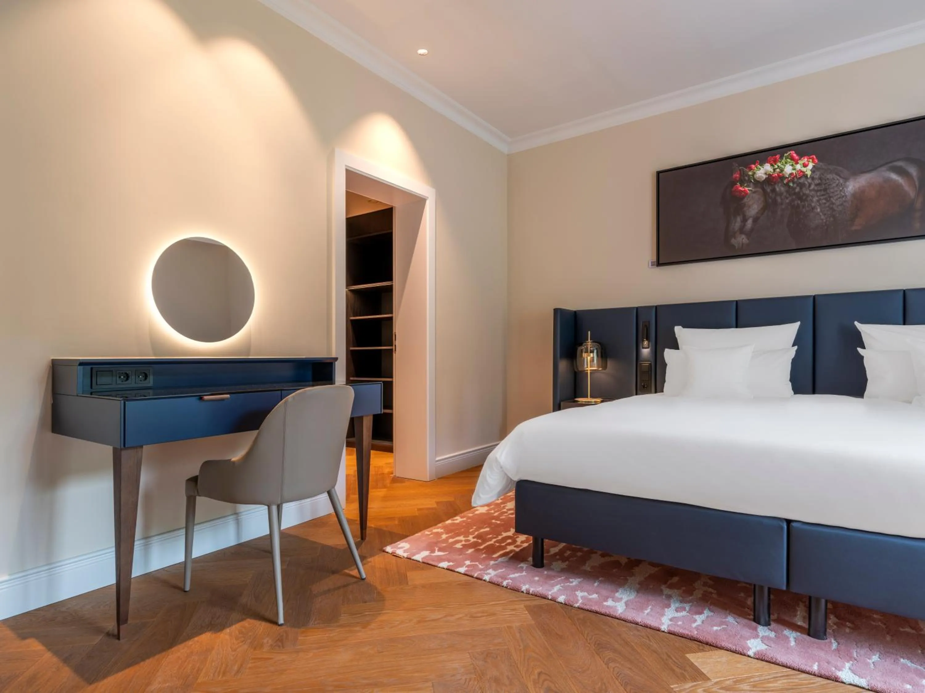 Bed in Steigenberger Icon Europäischer Hof Baden Baden