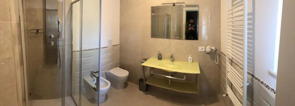 Bathroom in Villa Carmen Resort