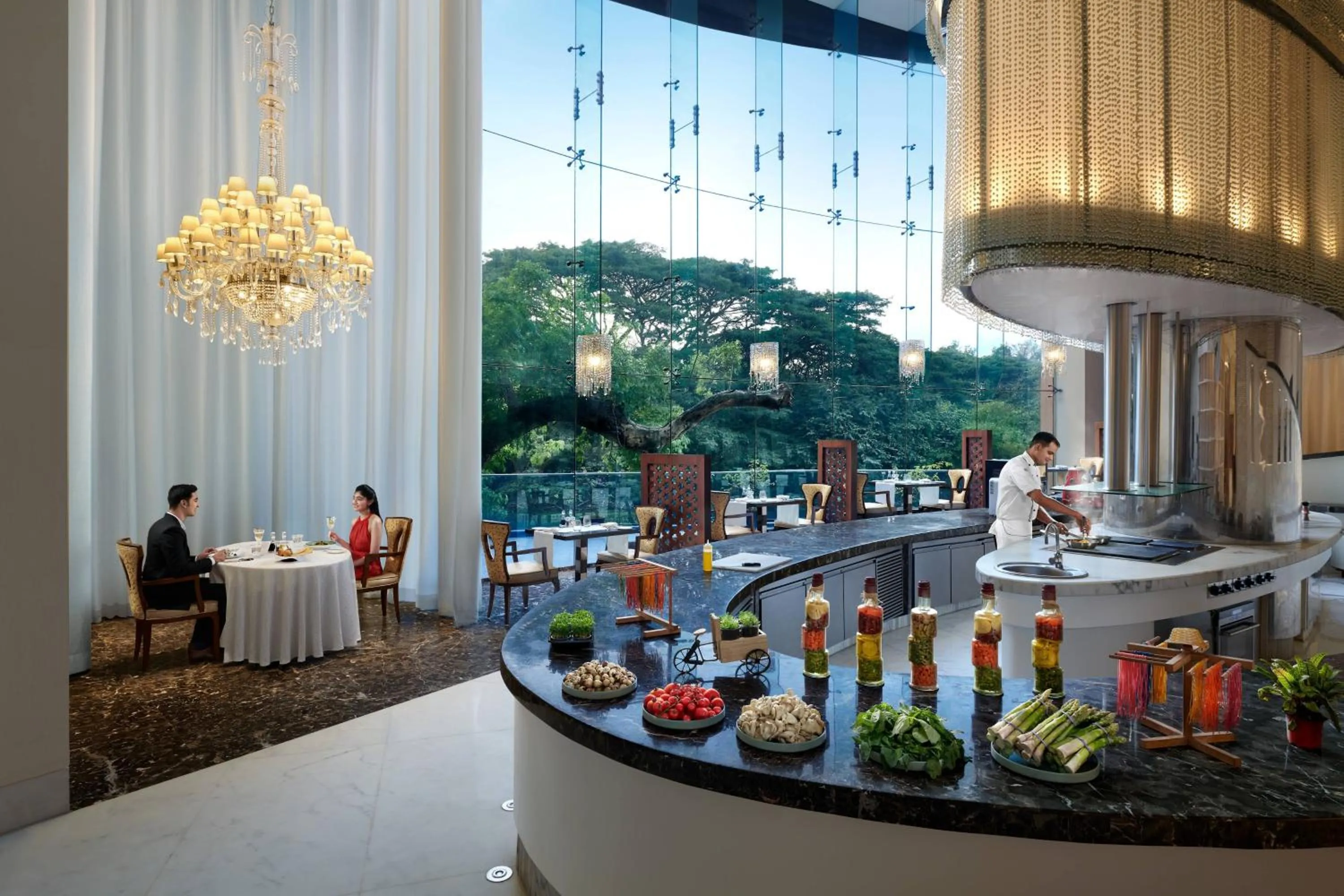 Restaurant/places to eat in JW Marriott Hotel Bengaluru