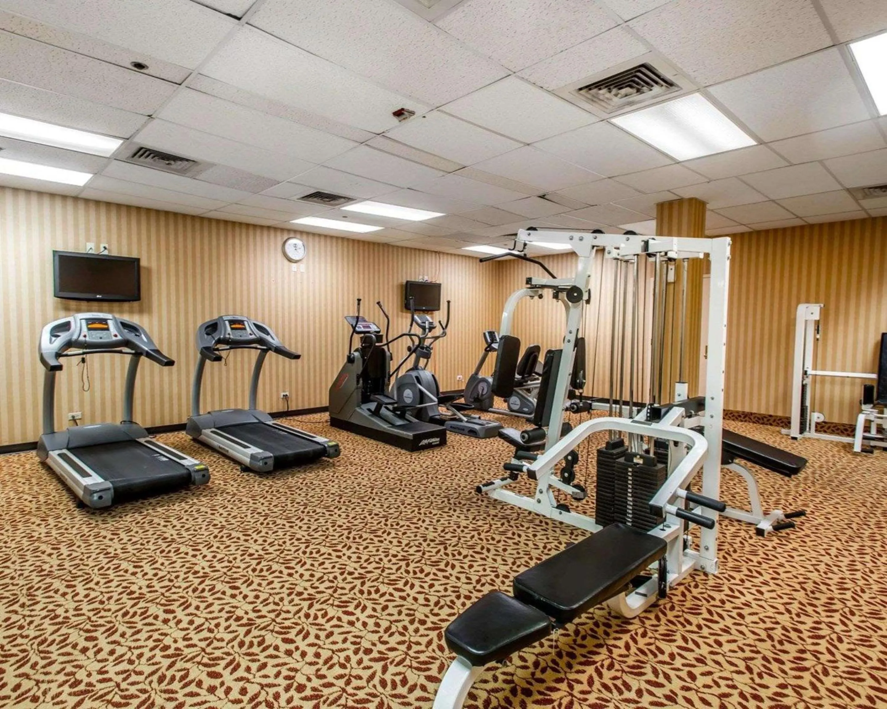 Fitness centre/facilities in Quality Inn and Conference Center Greeley Downtown