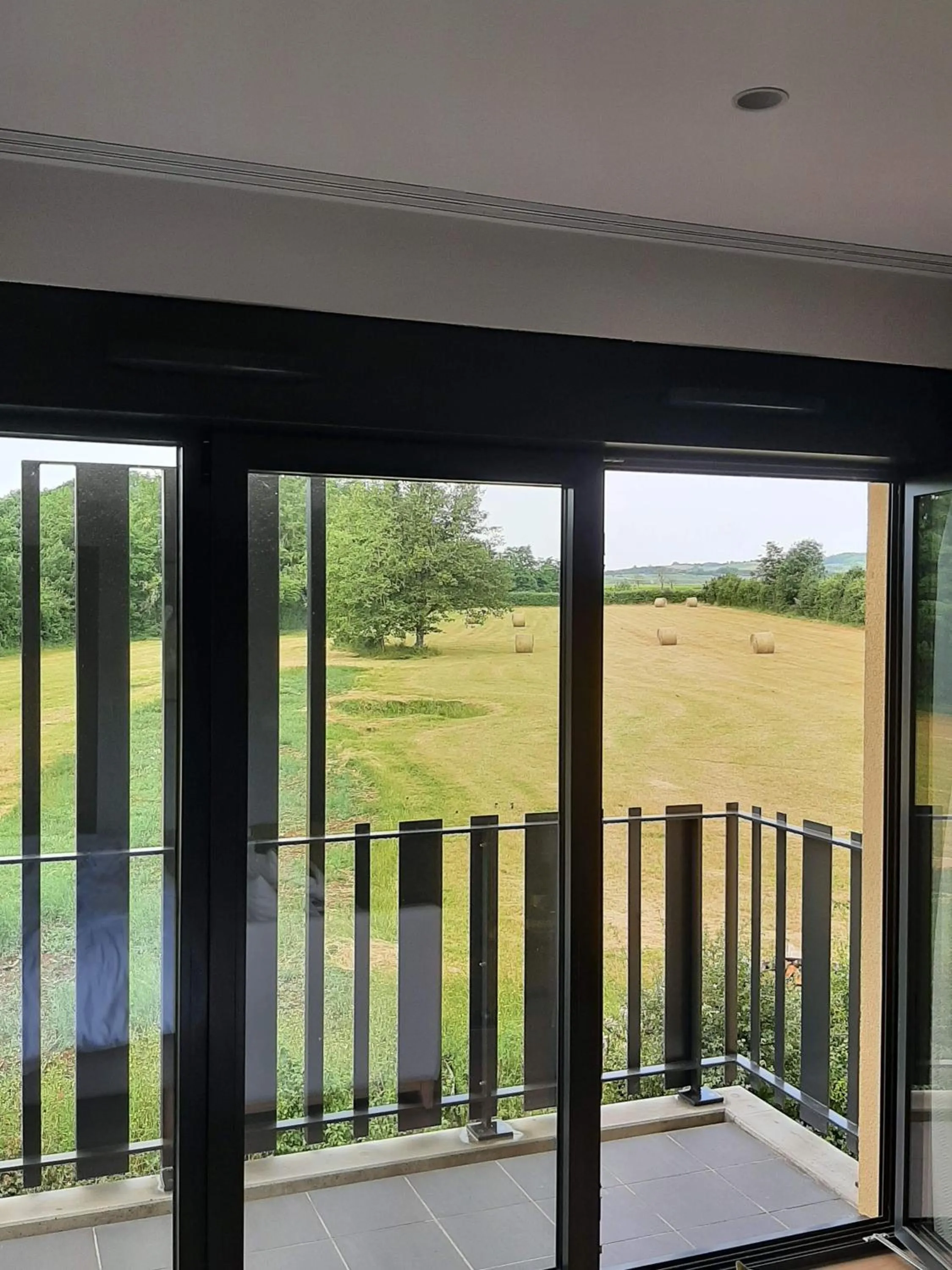 Garden view in Villa Thermae Santenay