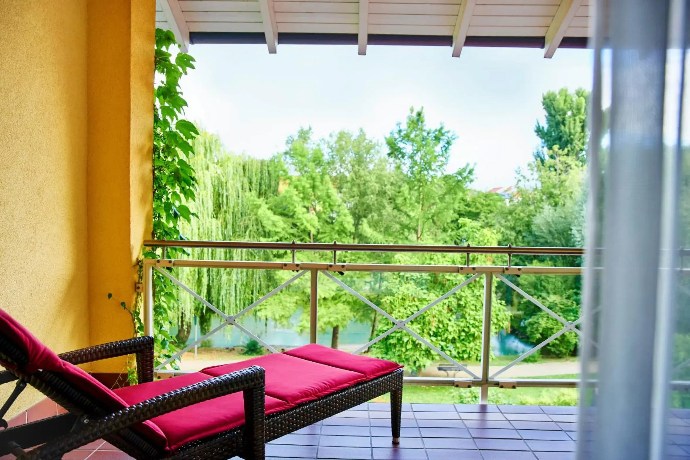 Deluxe Double or Twin Room in MAXX by Steigenberger Deidesheim Deluxe Double or Twin Room in MAXX by Steigenberger Deidesheim