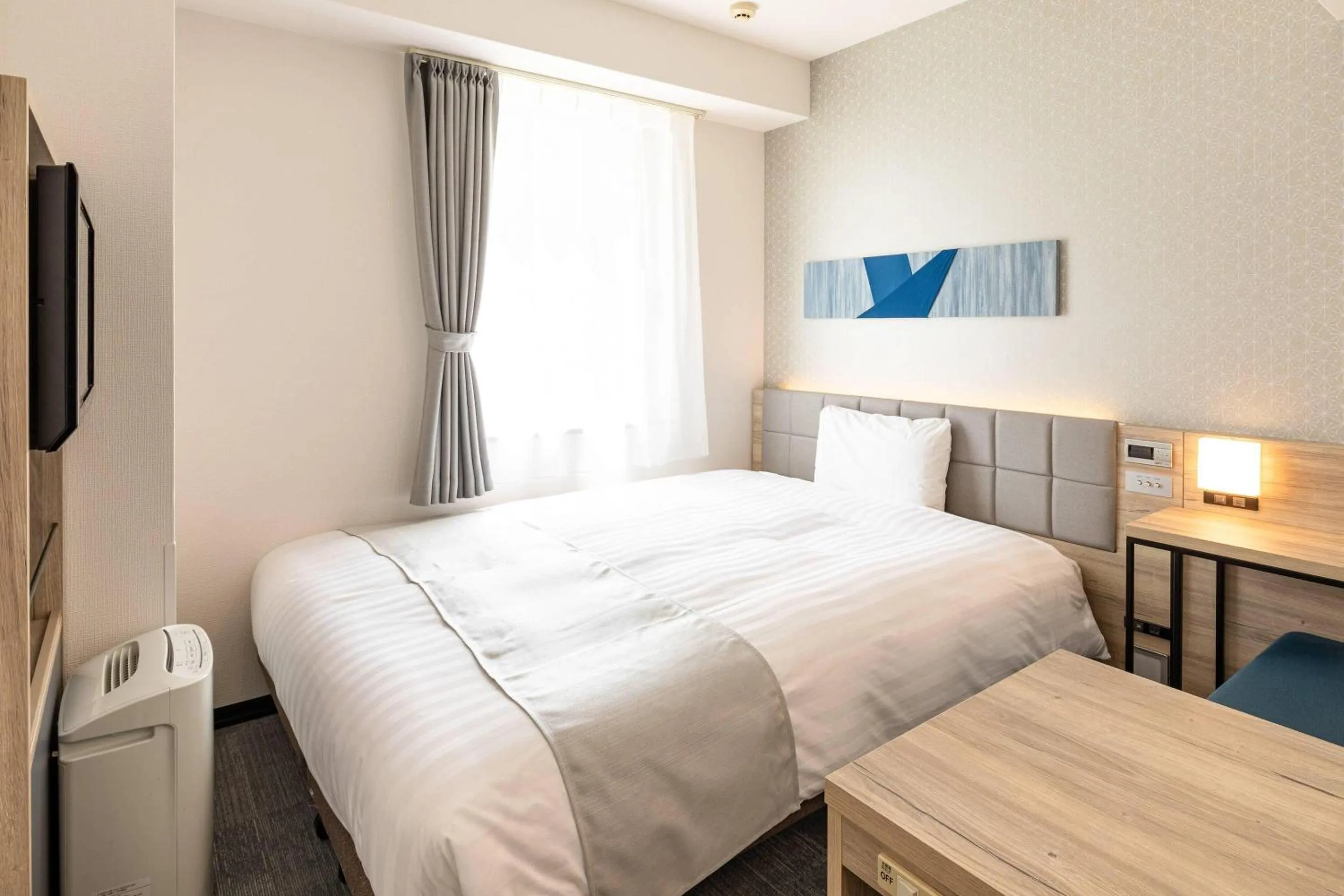 Bedroom, Bed in Comfort Hotel Hiroshima Otemachi