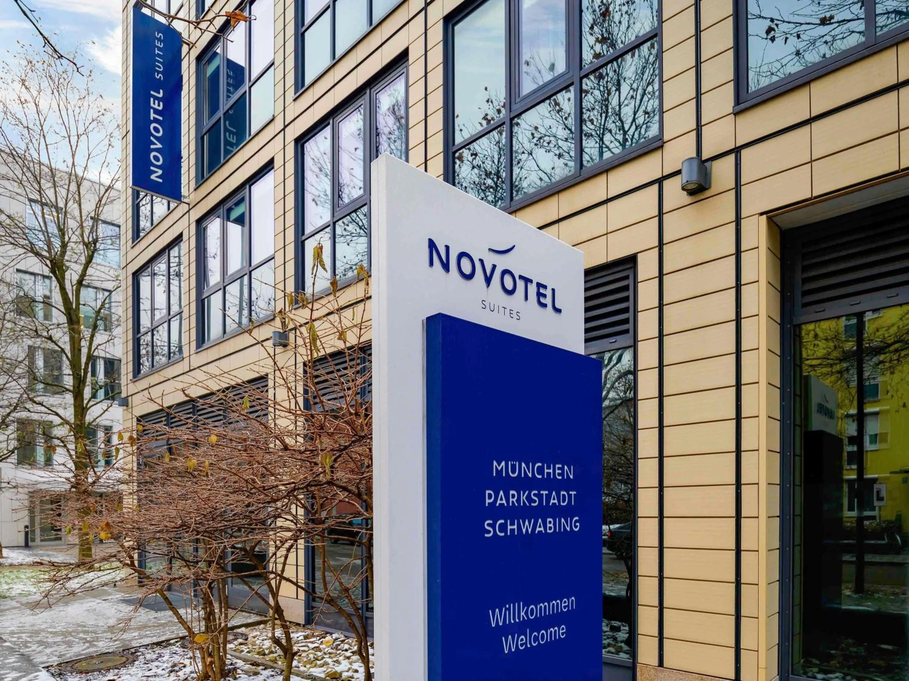 Property building in Novotel Suites München Parkstadt Schwabing
