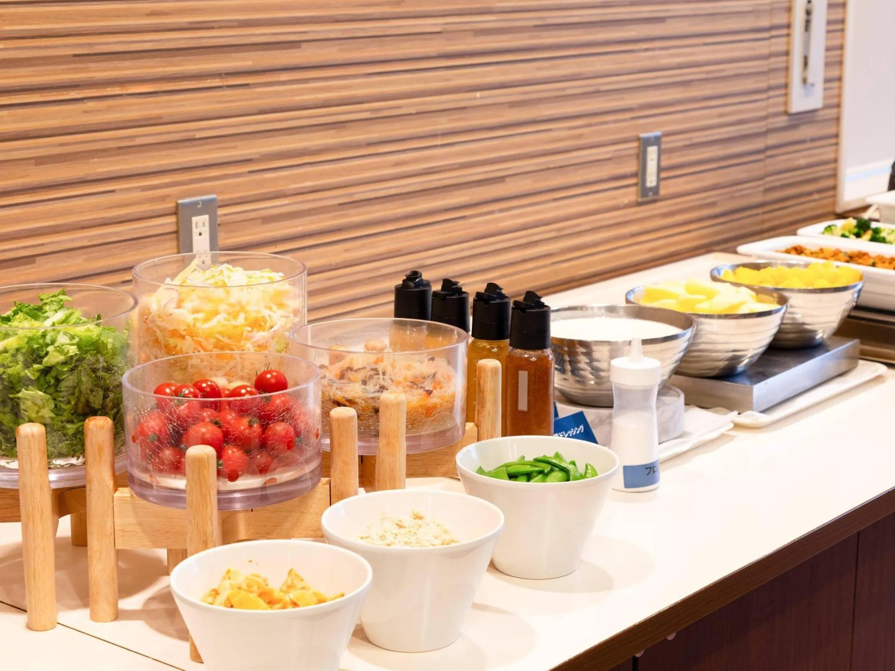 Breakfast in Comfort Hotel Narita