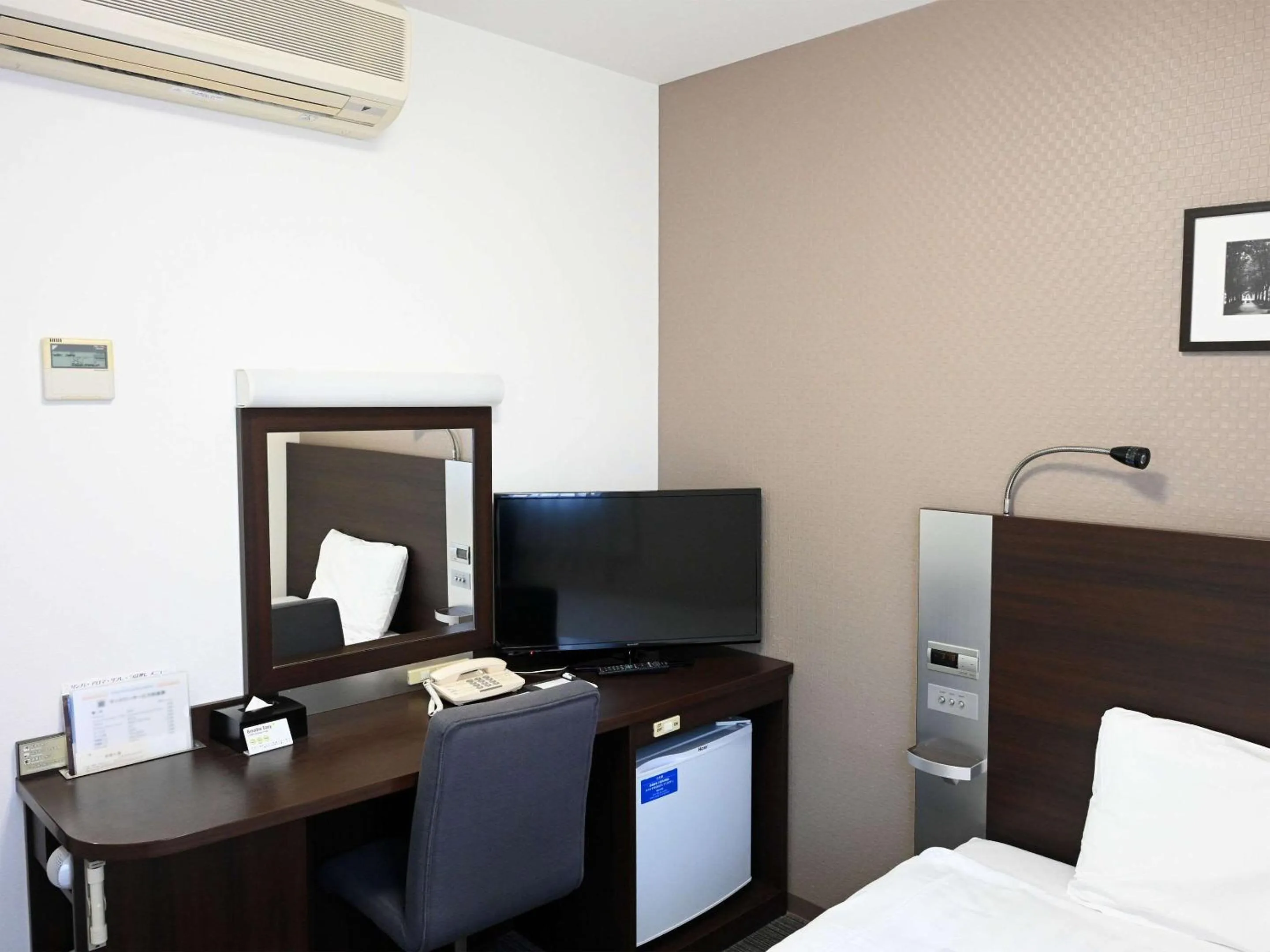 Double Room - single occupancy - Non-Smoking  in Comfort Hotel Sendai West