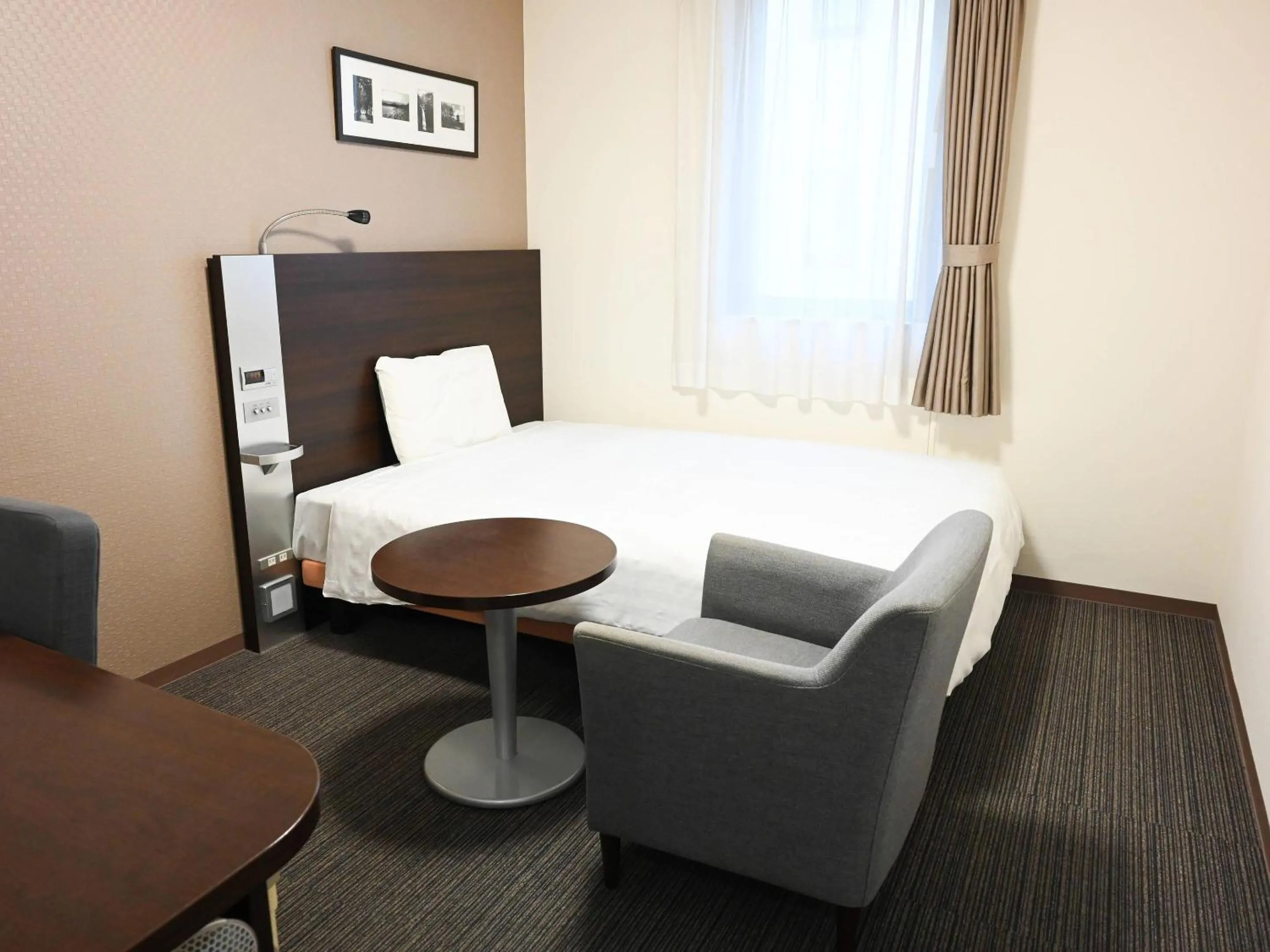 Bedroom, Bed in Comfort Hotel Sendai West