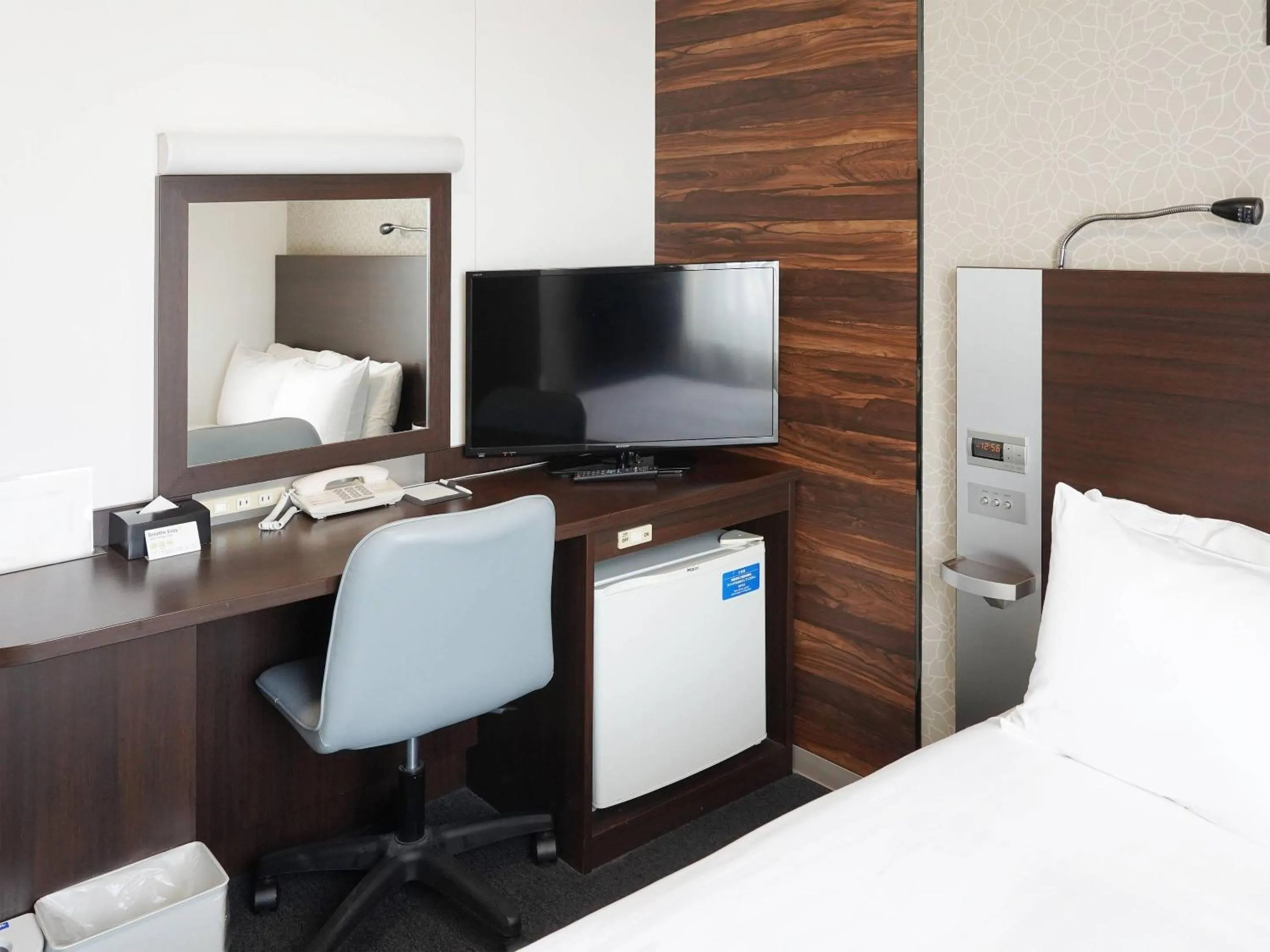 Bedroom, Bed in Comfort Hotel Tokyo Higashi Nihombashi