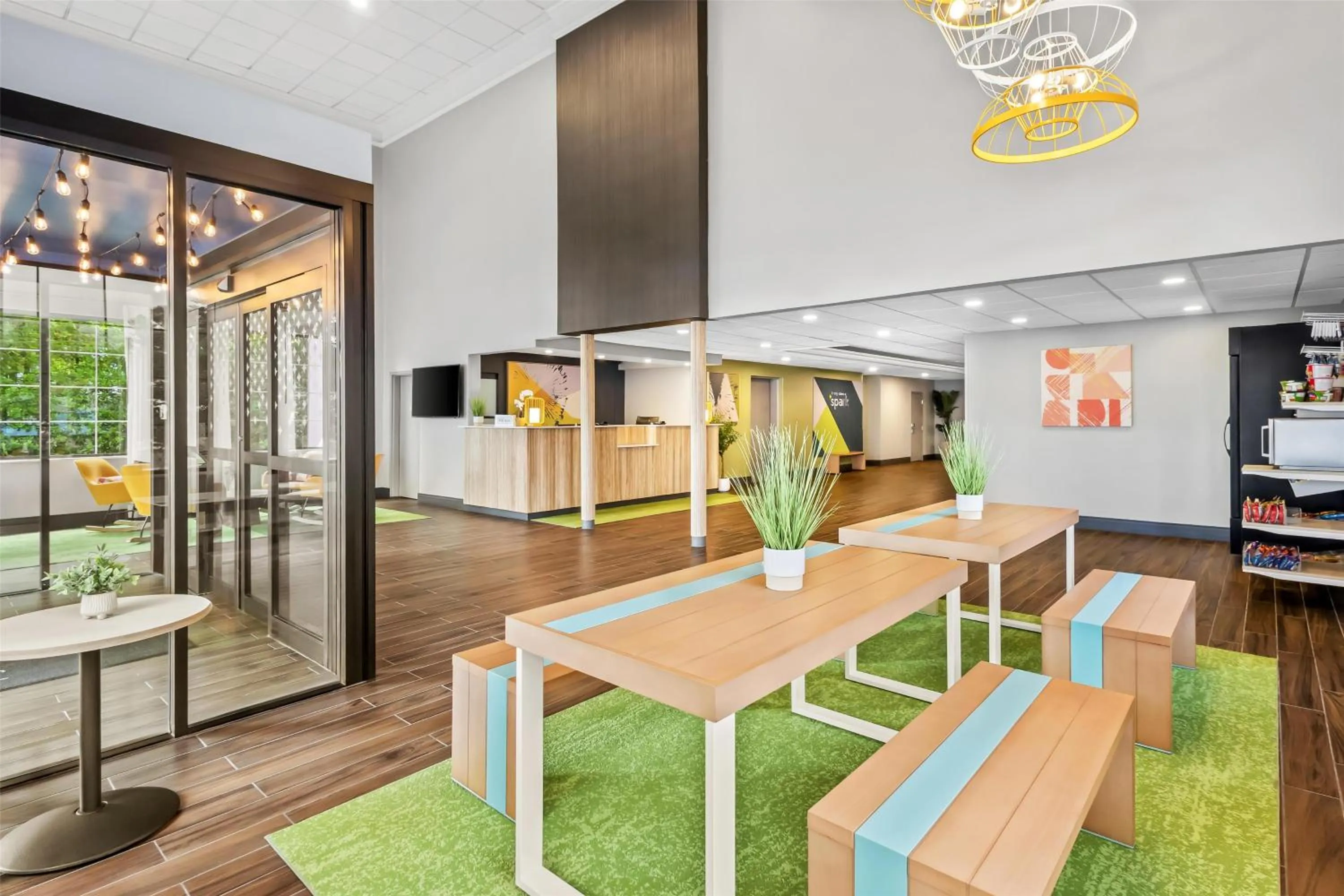 Lobby or reception in Spark by Hilton Duluth