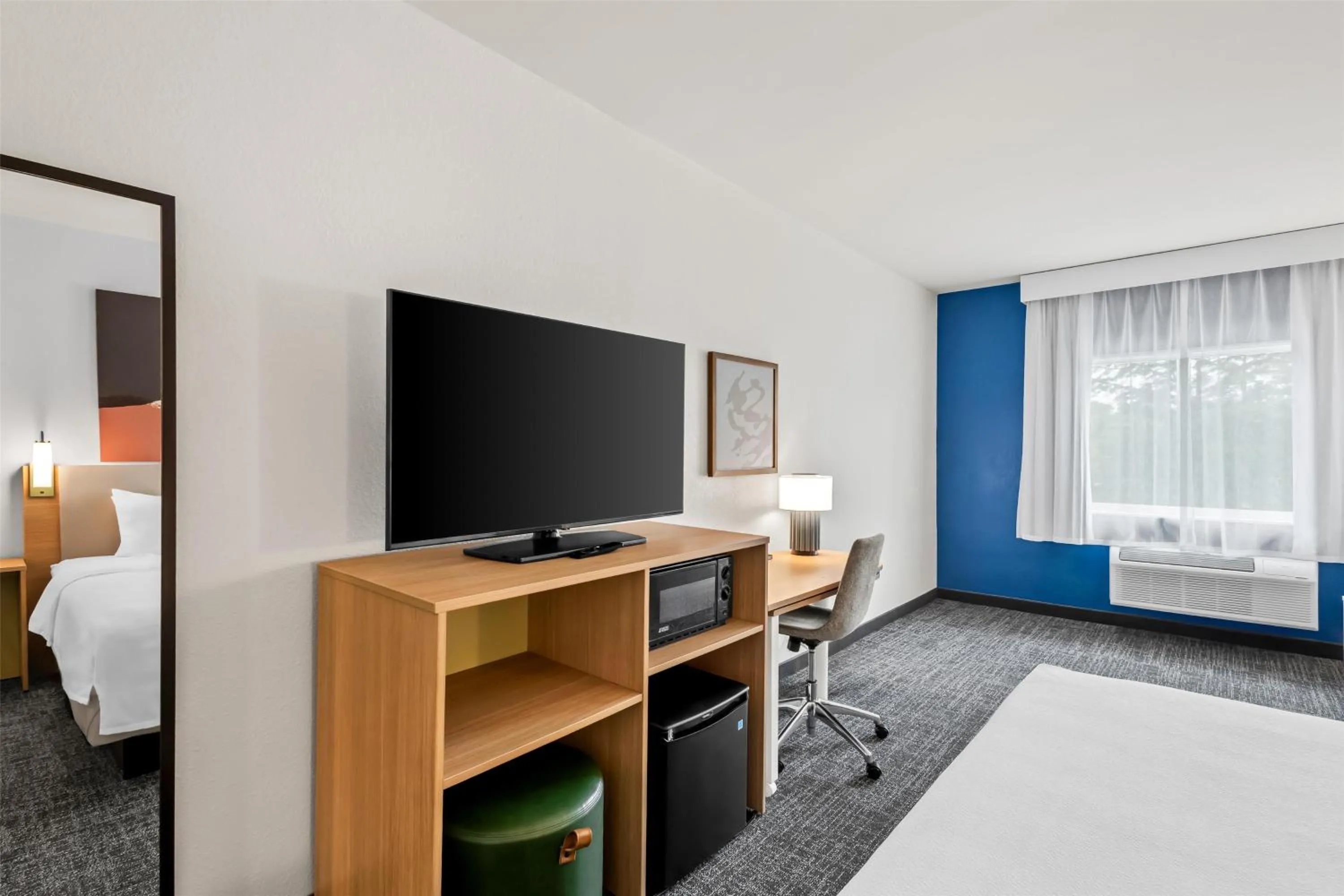 Bed in Spark by Hilton Duluth