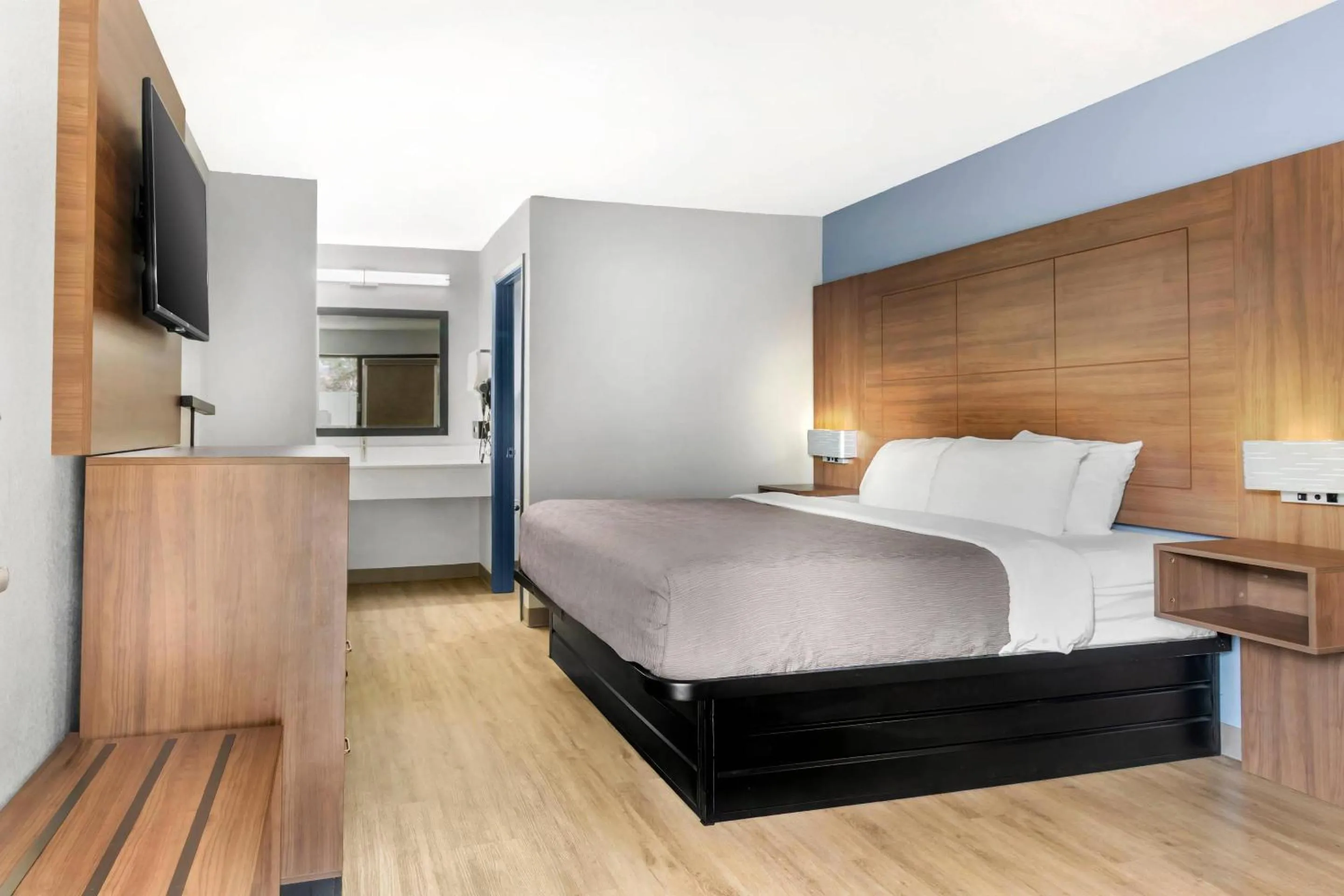 Bedroom, Bed in Quality Inn Madison - Huntsville