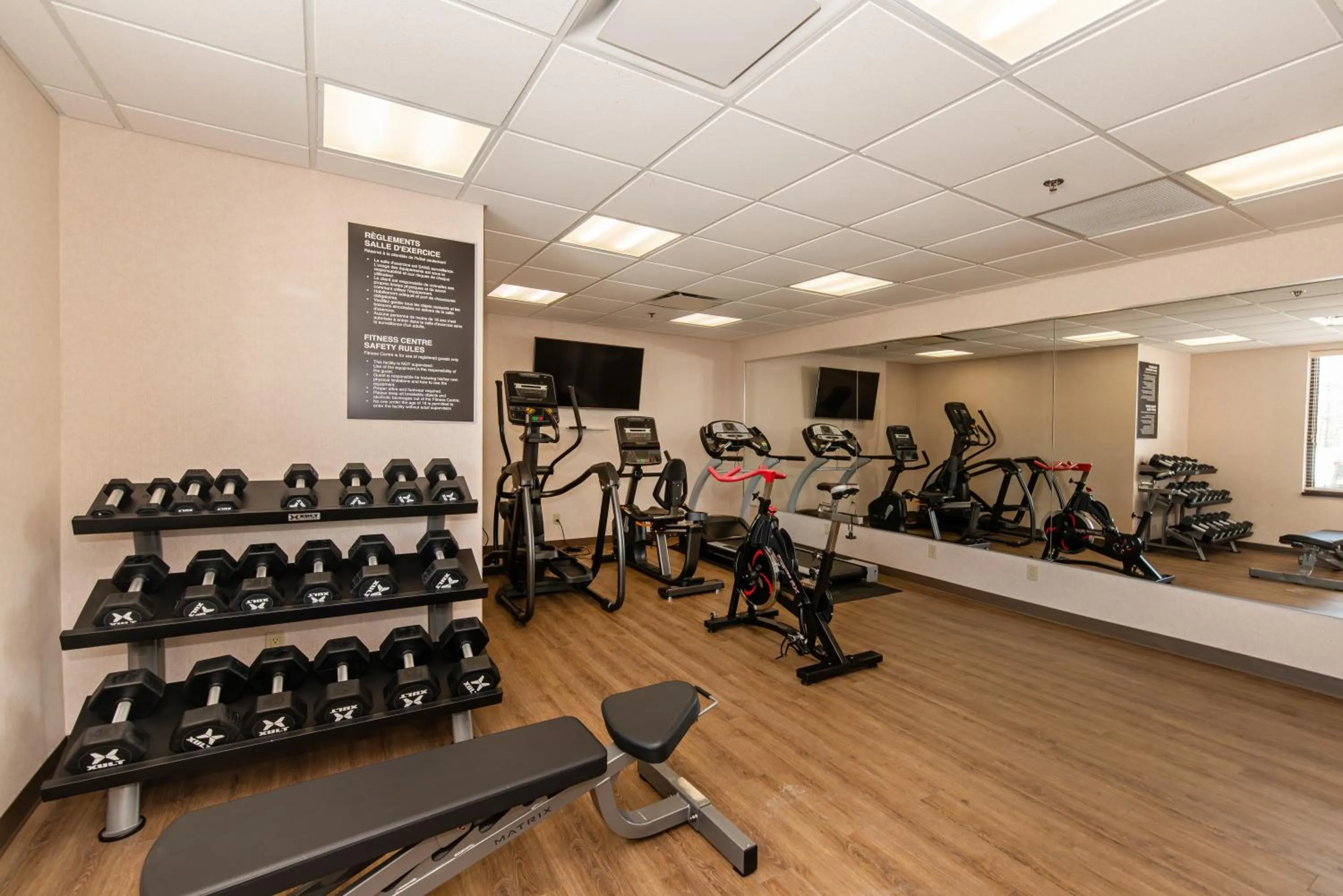 Fitness centre/facilities in Quality Inn & Suites