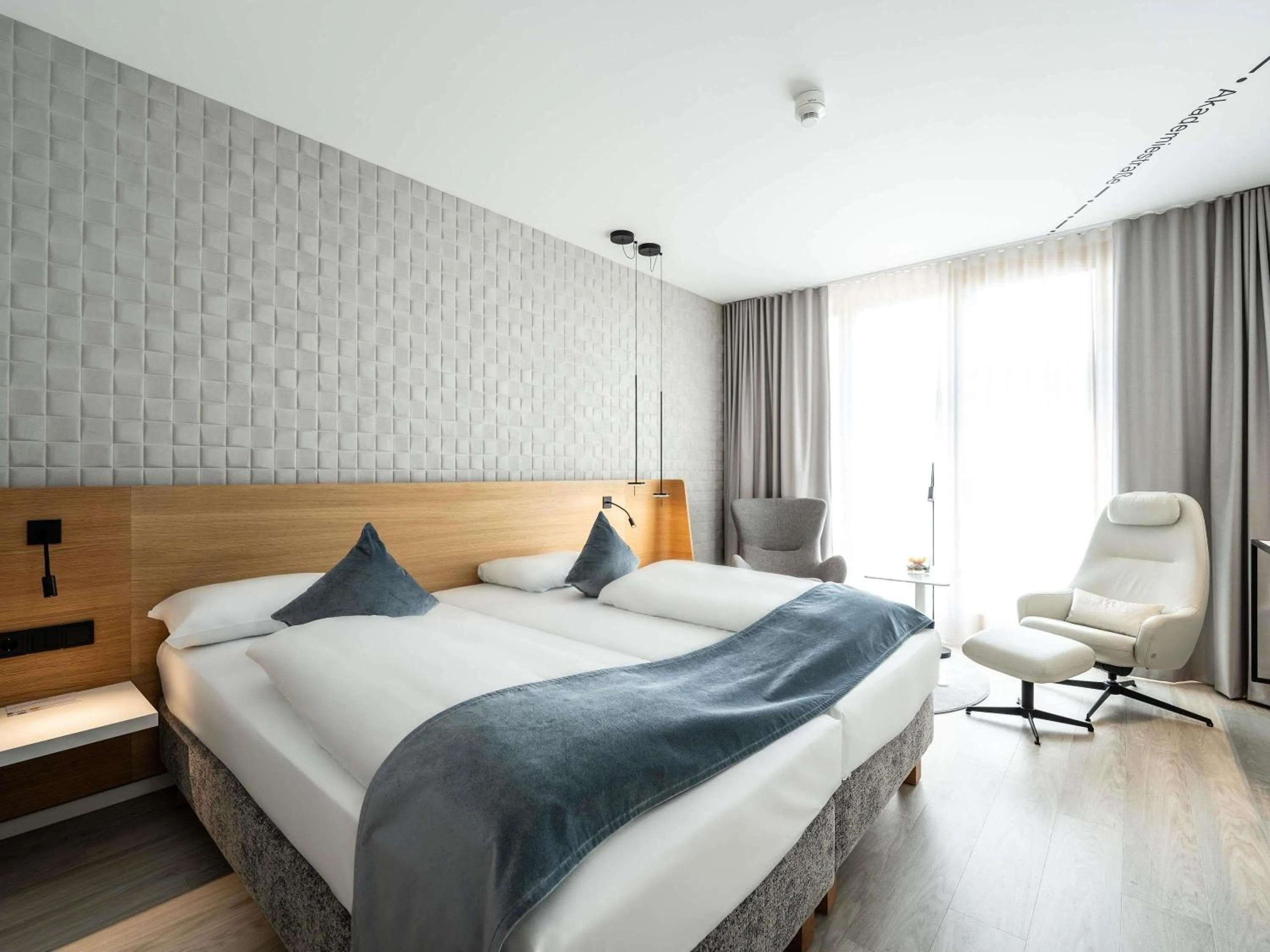 Bedroom, Bed in Novotel Karlsruhe City