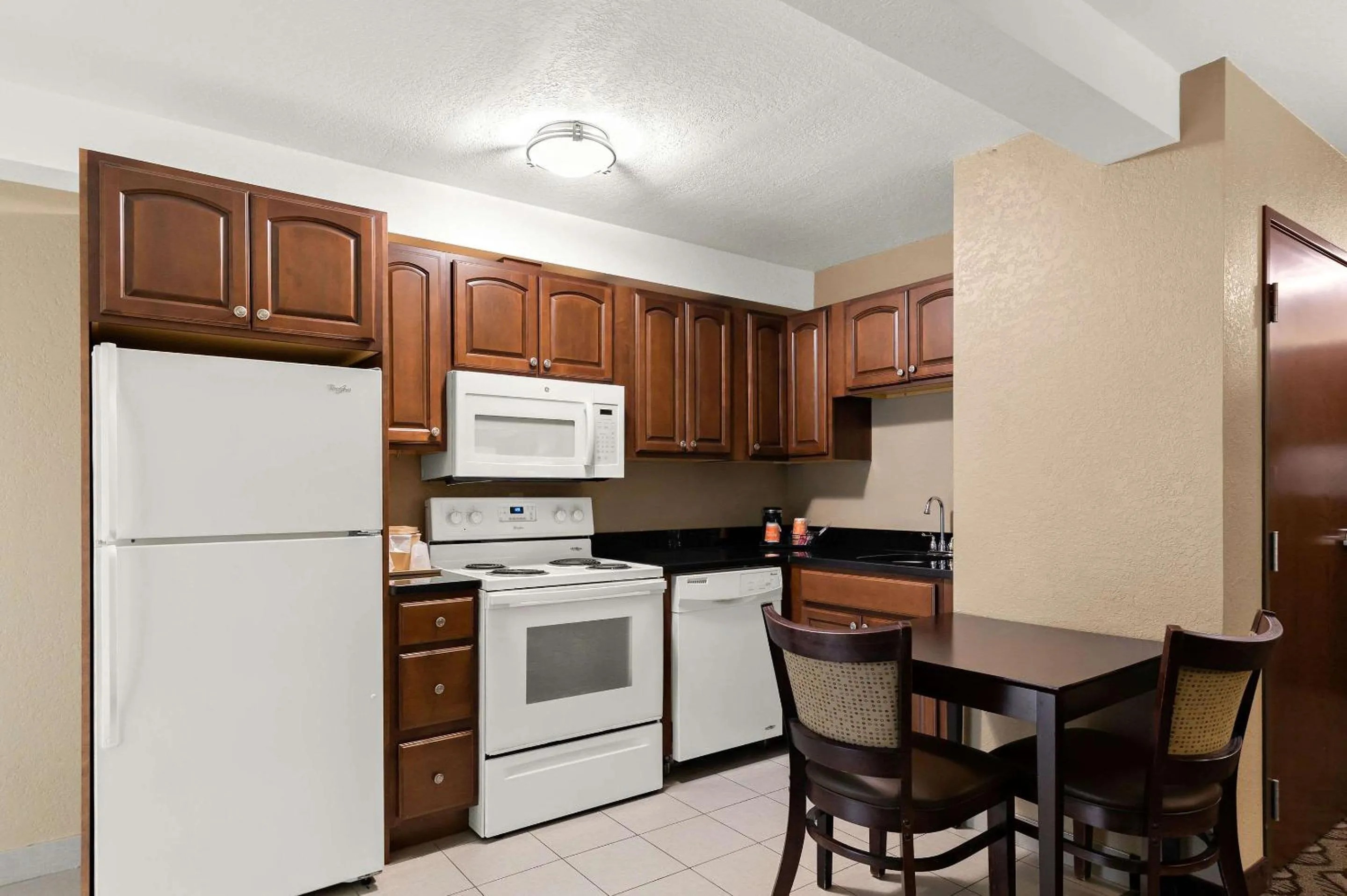 Bedroom in Comfort Inn & Suites Springfield I-55