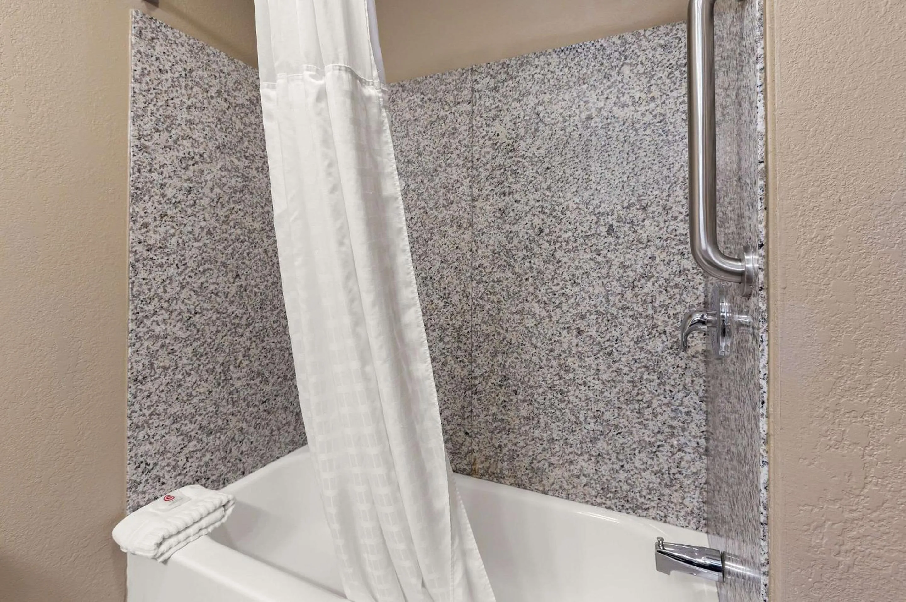 Bedroom in Comfort Inn & Suites Springfield I-55