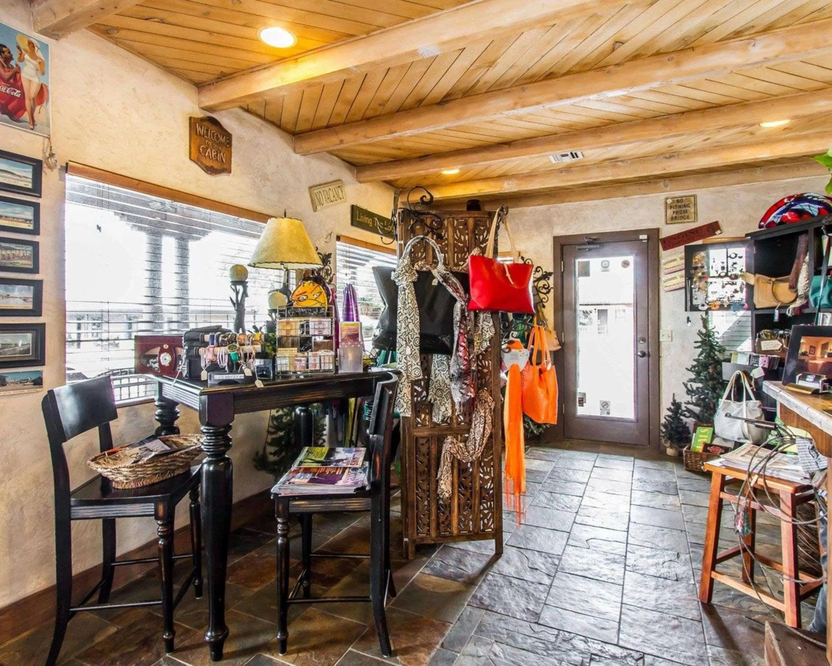 Lobby or reception in Rodeway Inn & Suites Williams Downtowner-Rte 66