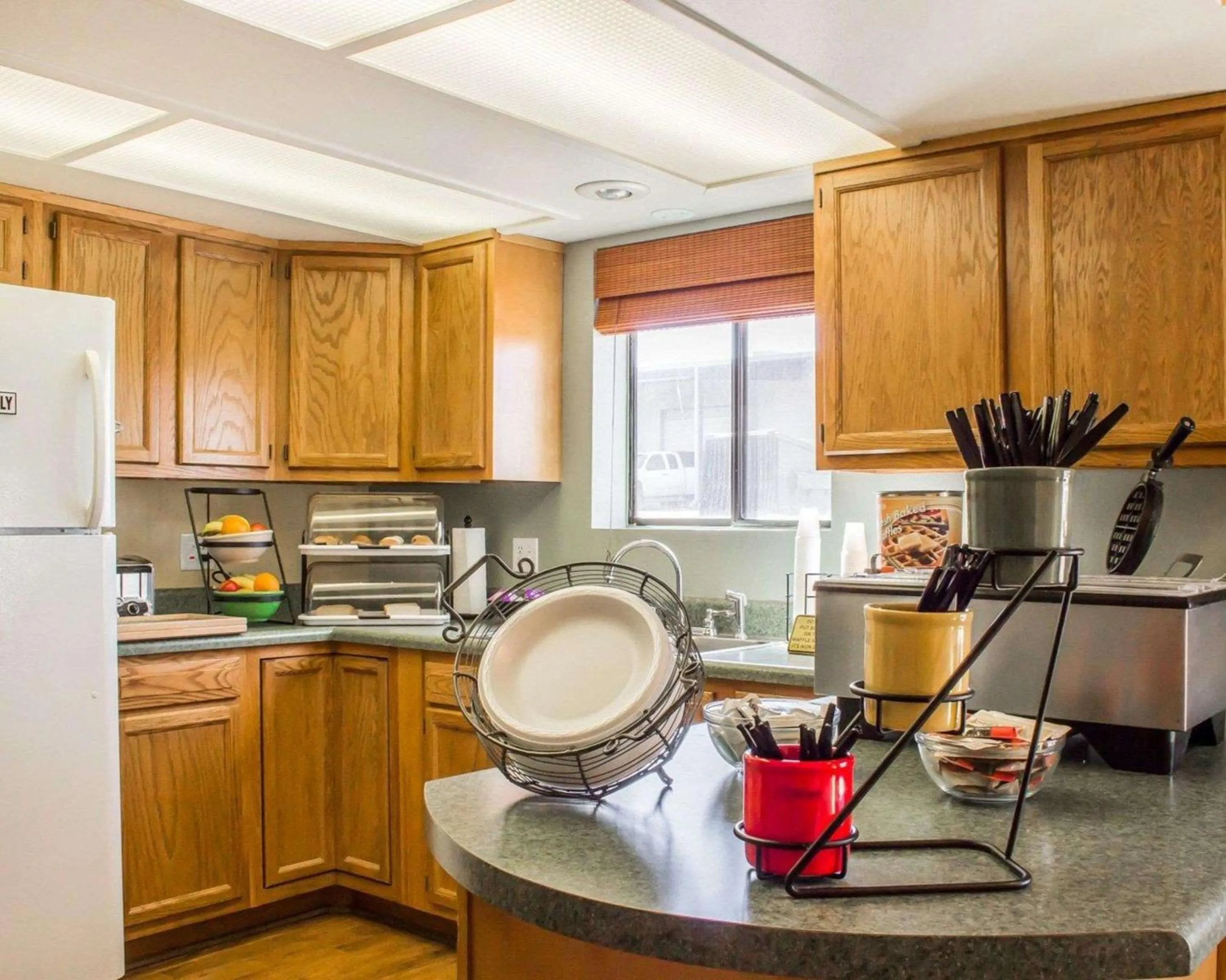 Restaurant/places to eat in Rodeway Inn Silver Creek Inn