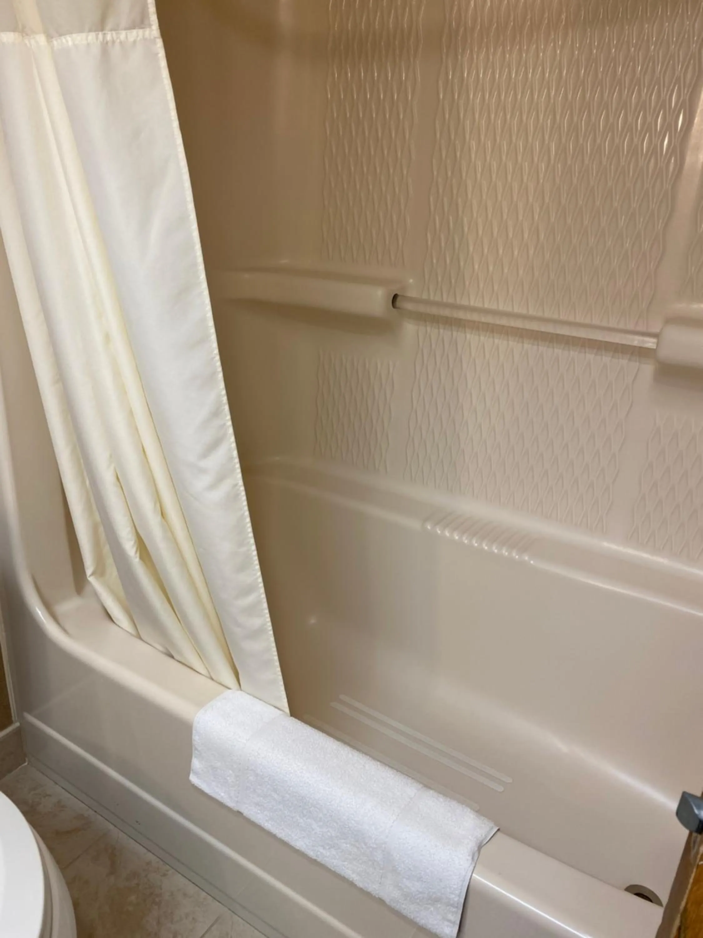 Clarion Hotel & Conference Center Toms River