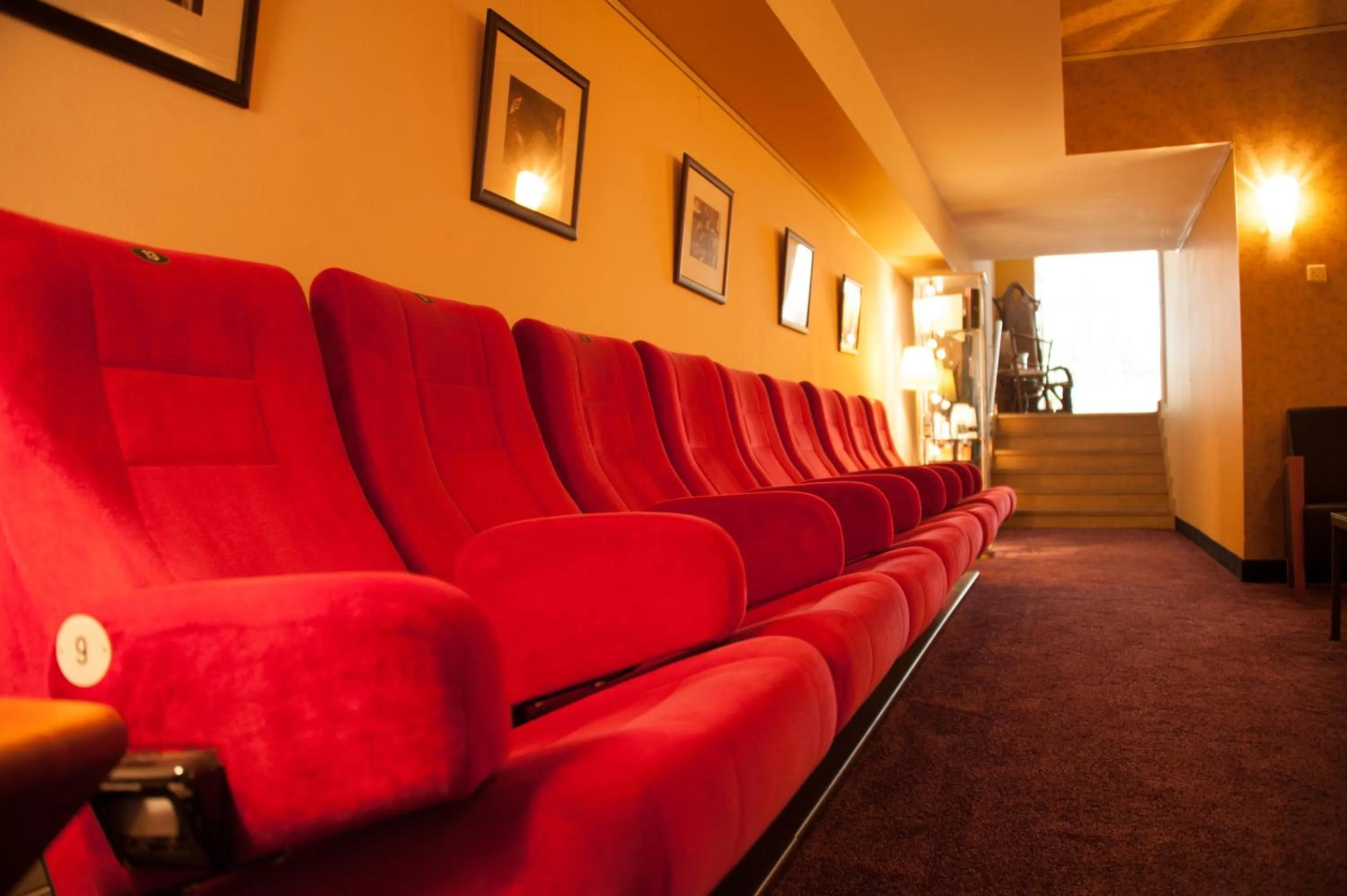 Lounge or bar in Turm Hotel