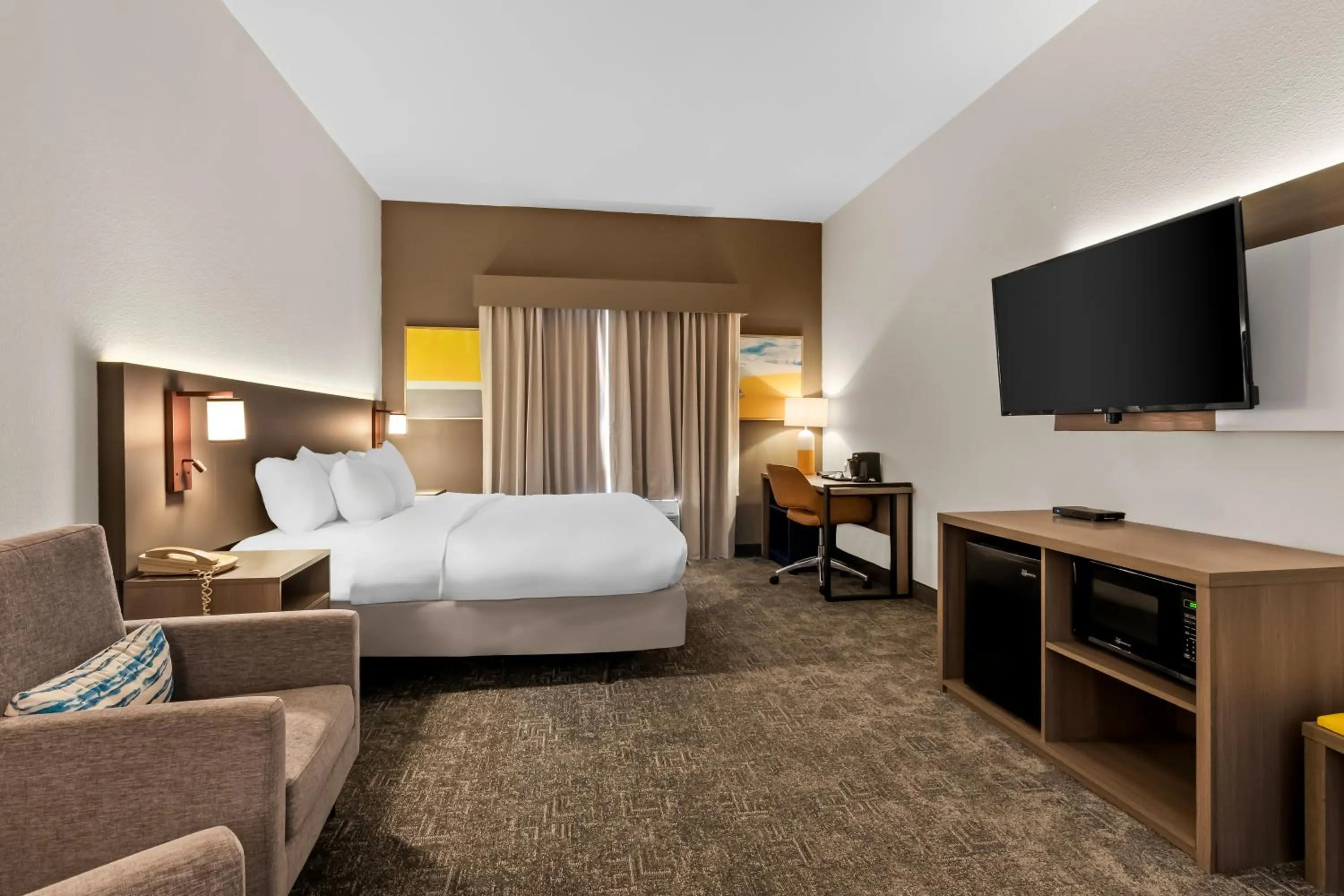 Bedroom, Bed in Comfort Inn & Suites Elk City South