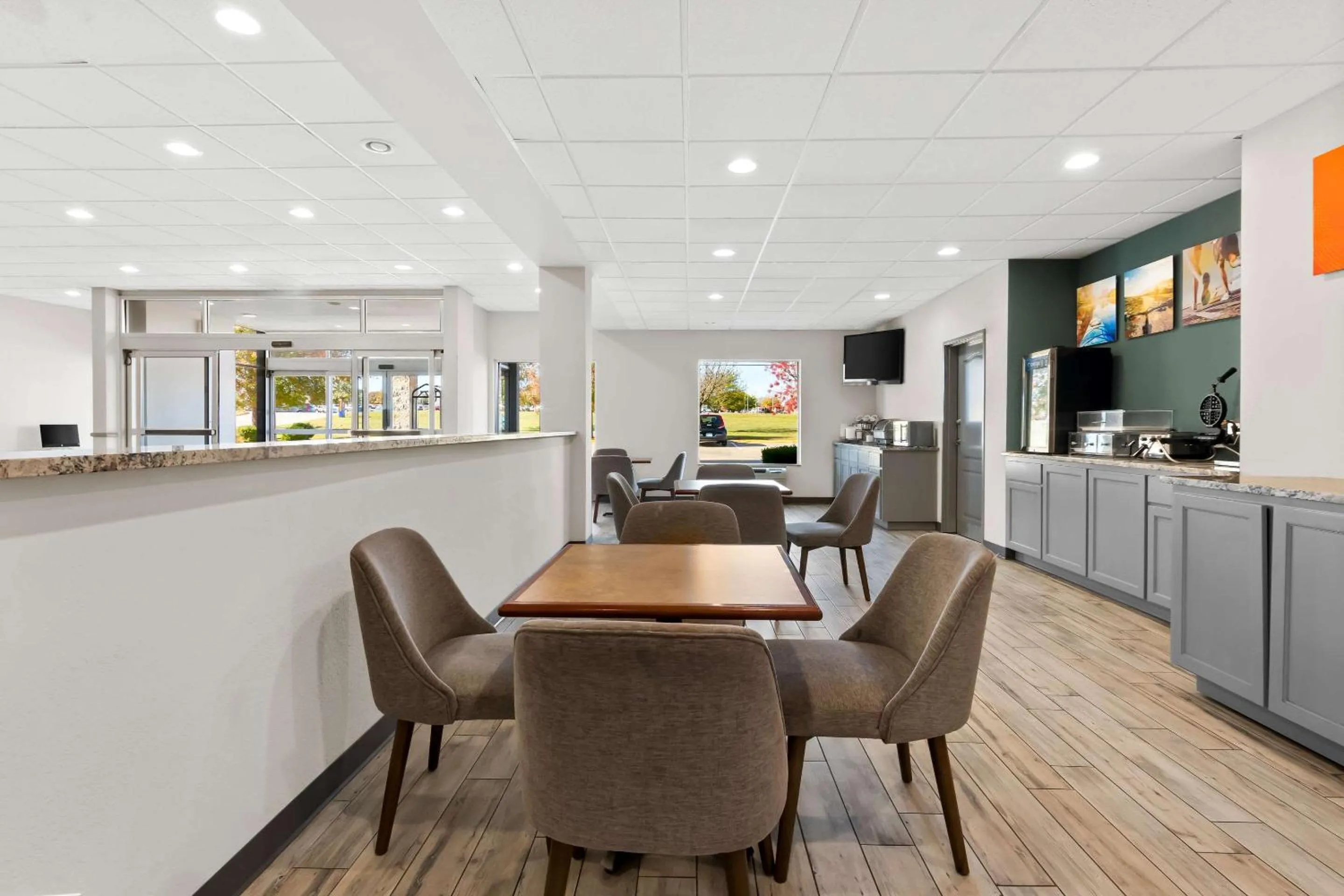 Breakfast in Comfort Inn & Suites Elk City South