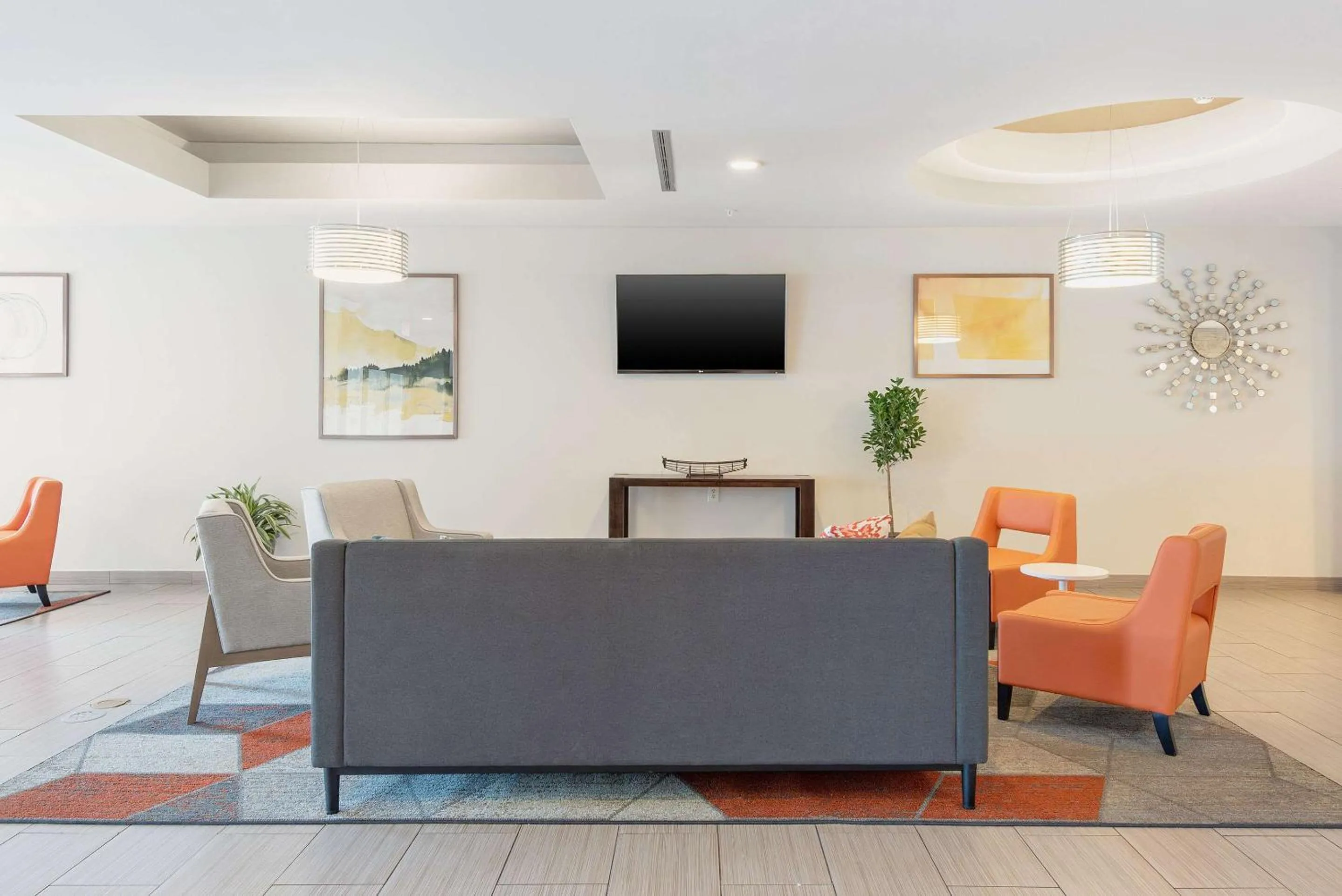 Lobby or reception in Comfort Suites Denham Springs