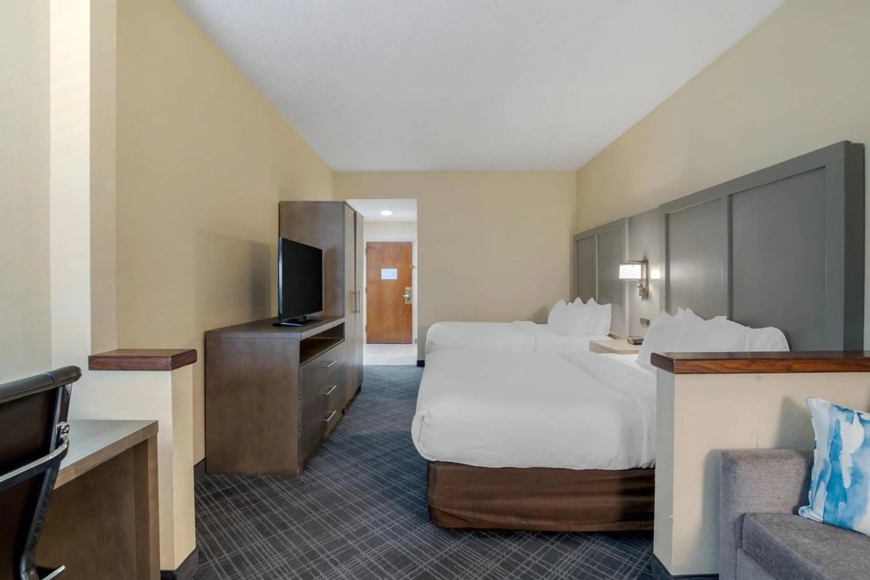 Bedroom, Bed in Comfort Inn Bismarck