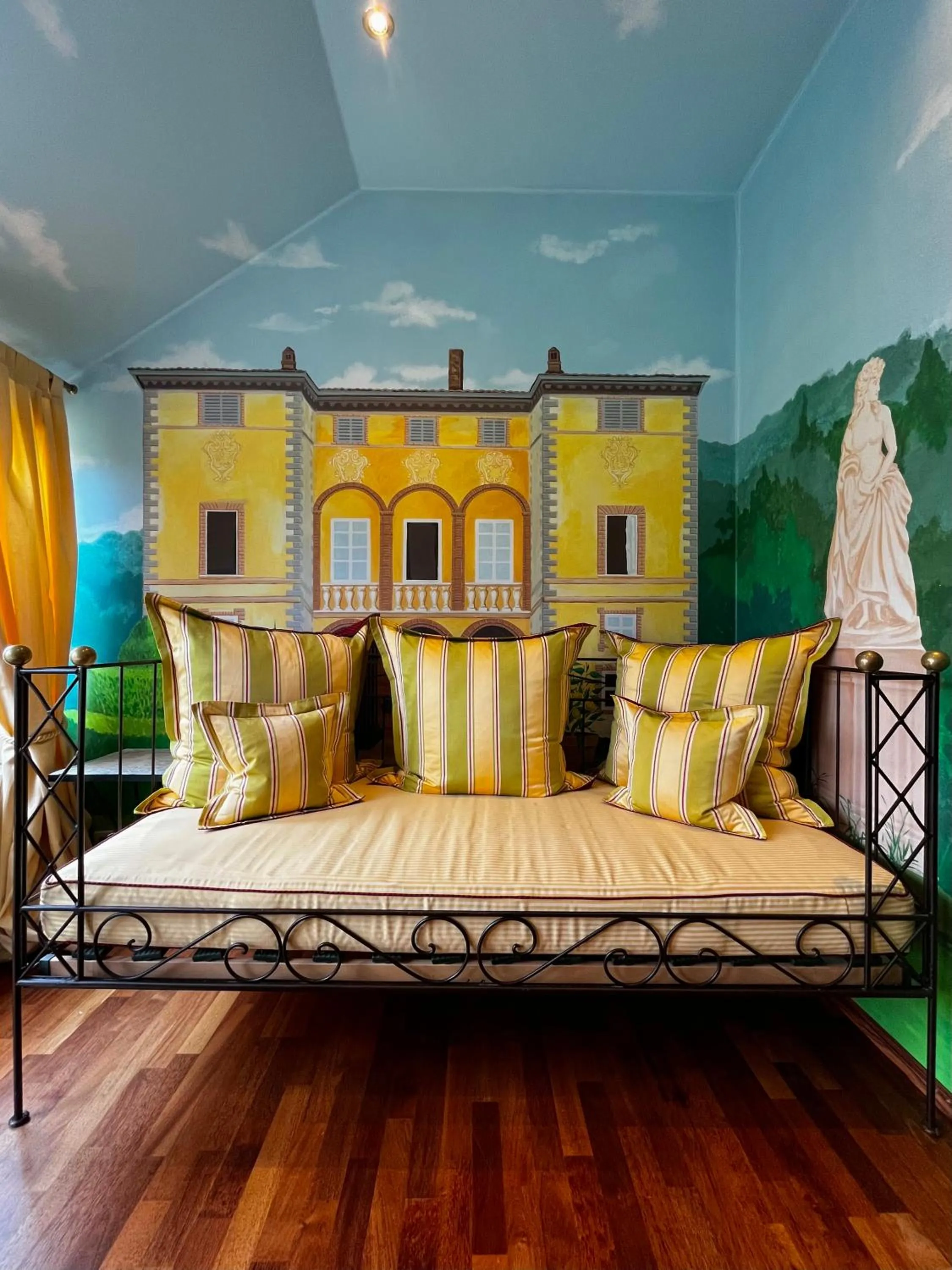 Bed in PARK VILLA zentral am Mittelrhein Zimmer&Apartments Self check in Aparthotel