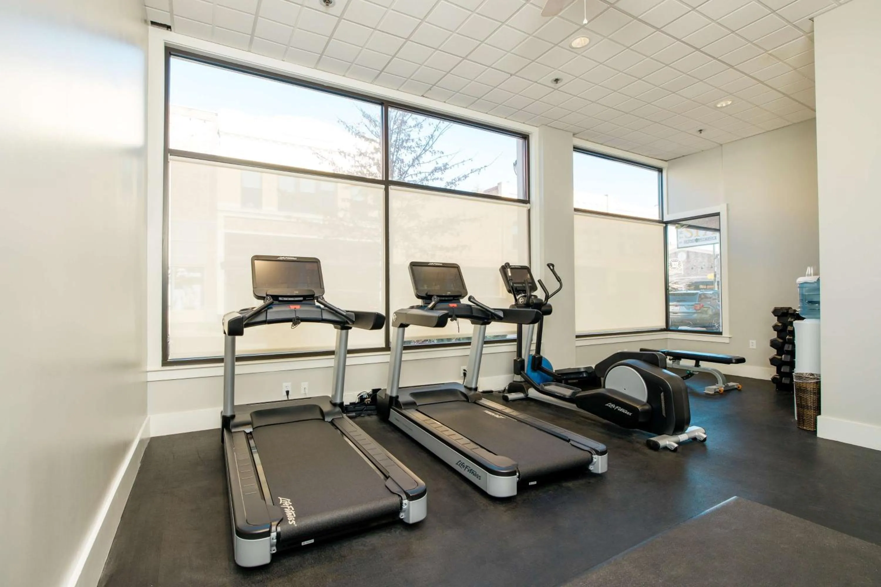 Fitness centre/facilities in Hotel Florence, Tapestry Collection by Hilton