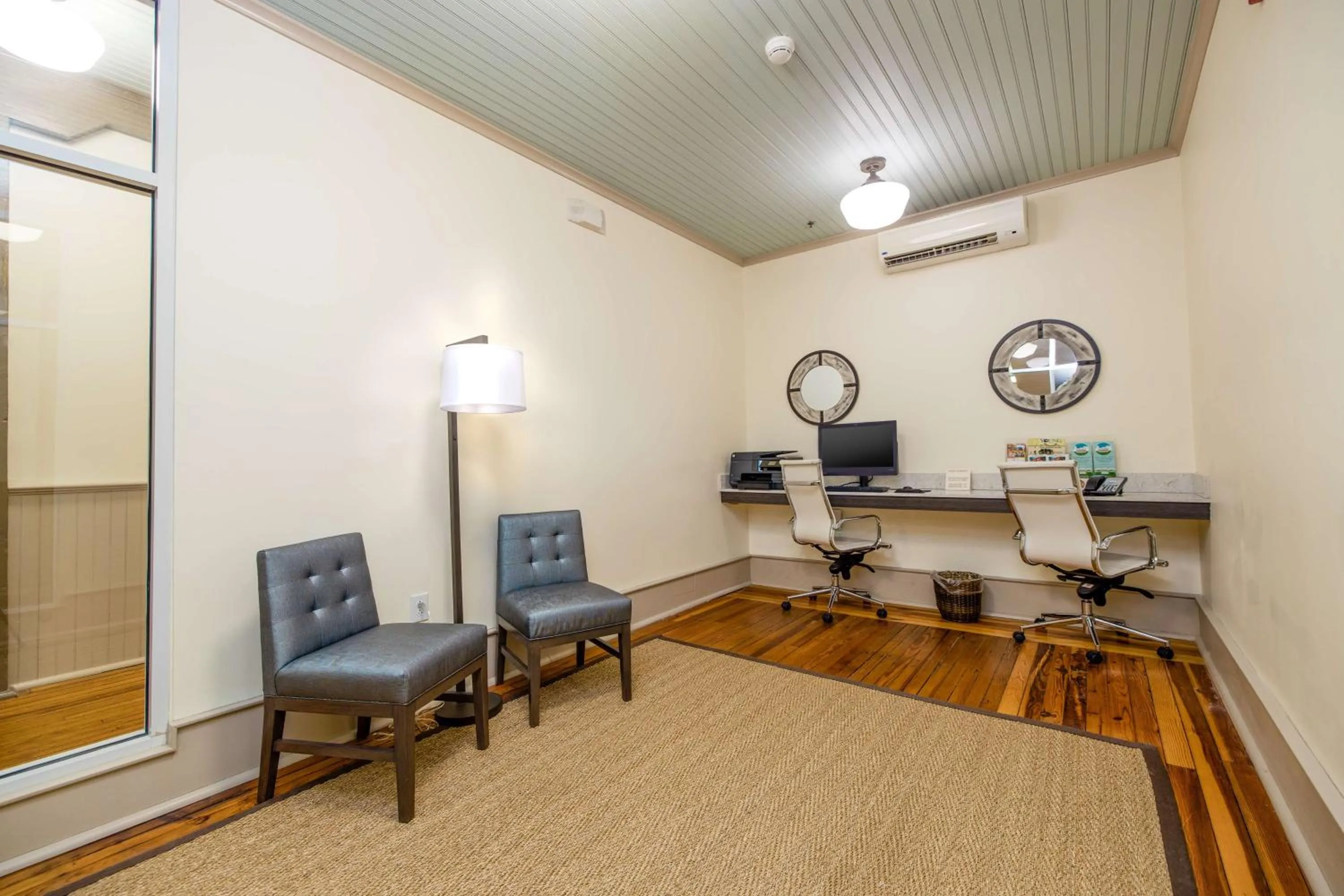 Business facilities in Hotel Florence, Tapestry Collection by Hilton