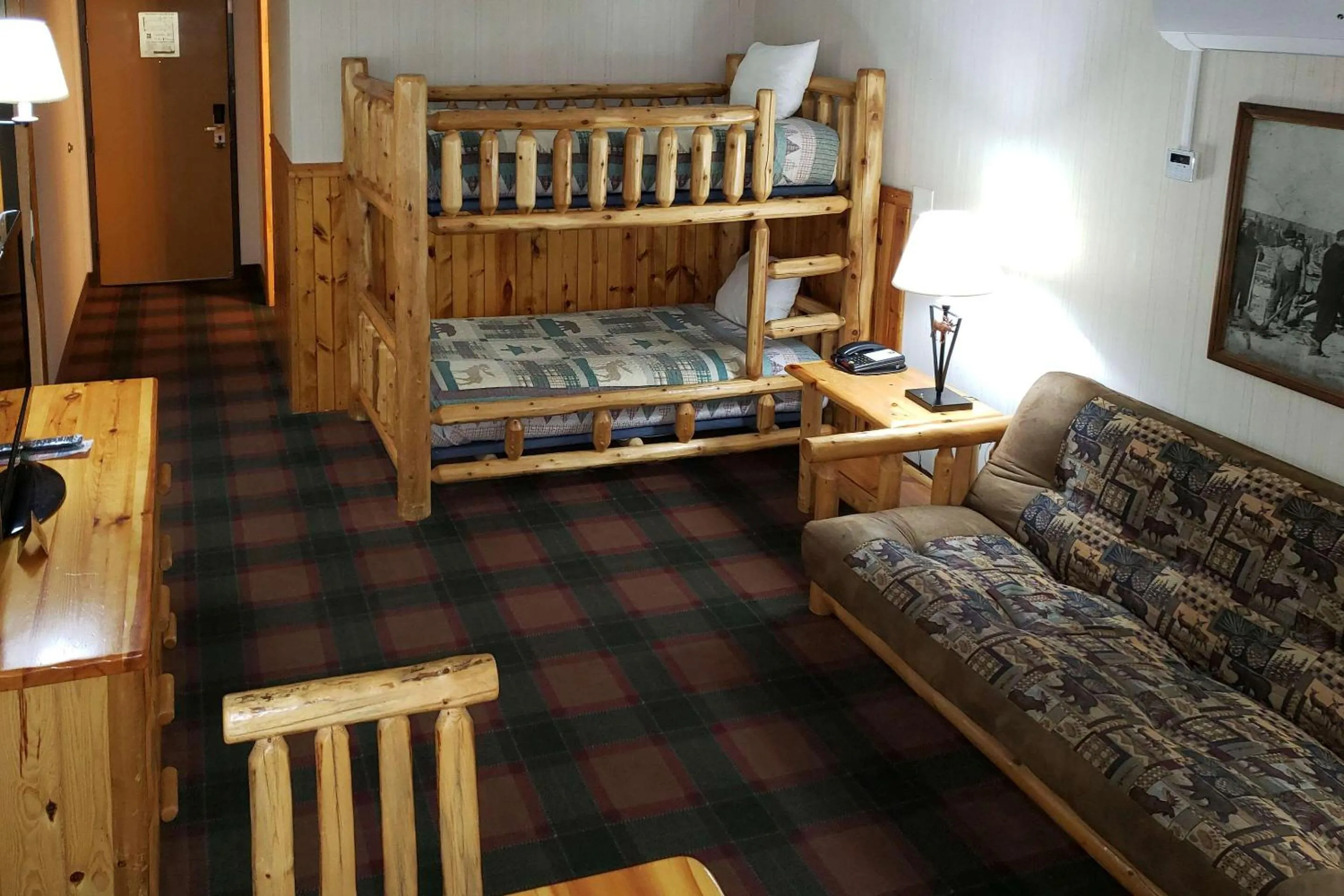 Bedroom, Bed in Lumber Jack Lodge, an Ascend Collection Hotel