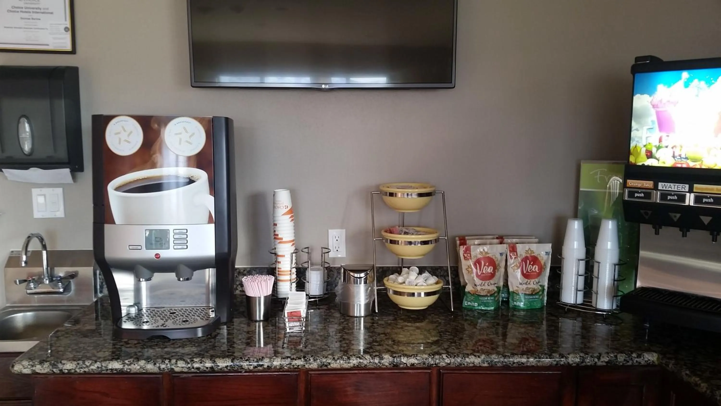 Coffee/tea facilities in Wingate by Wyndham Beaver I-15