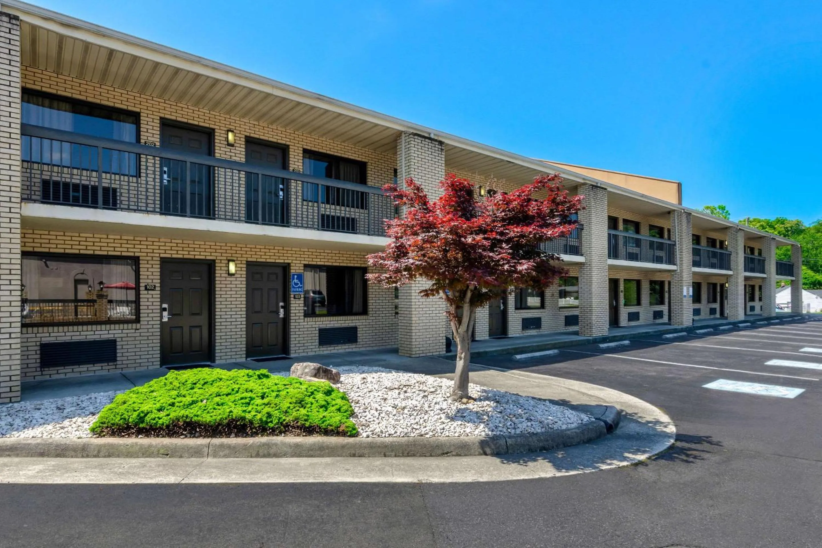 Property building in Quality Inn Salem - I-81