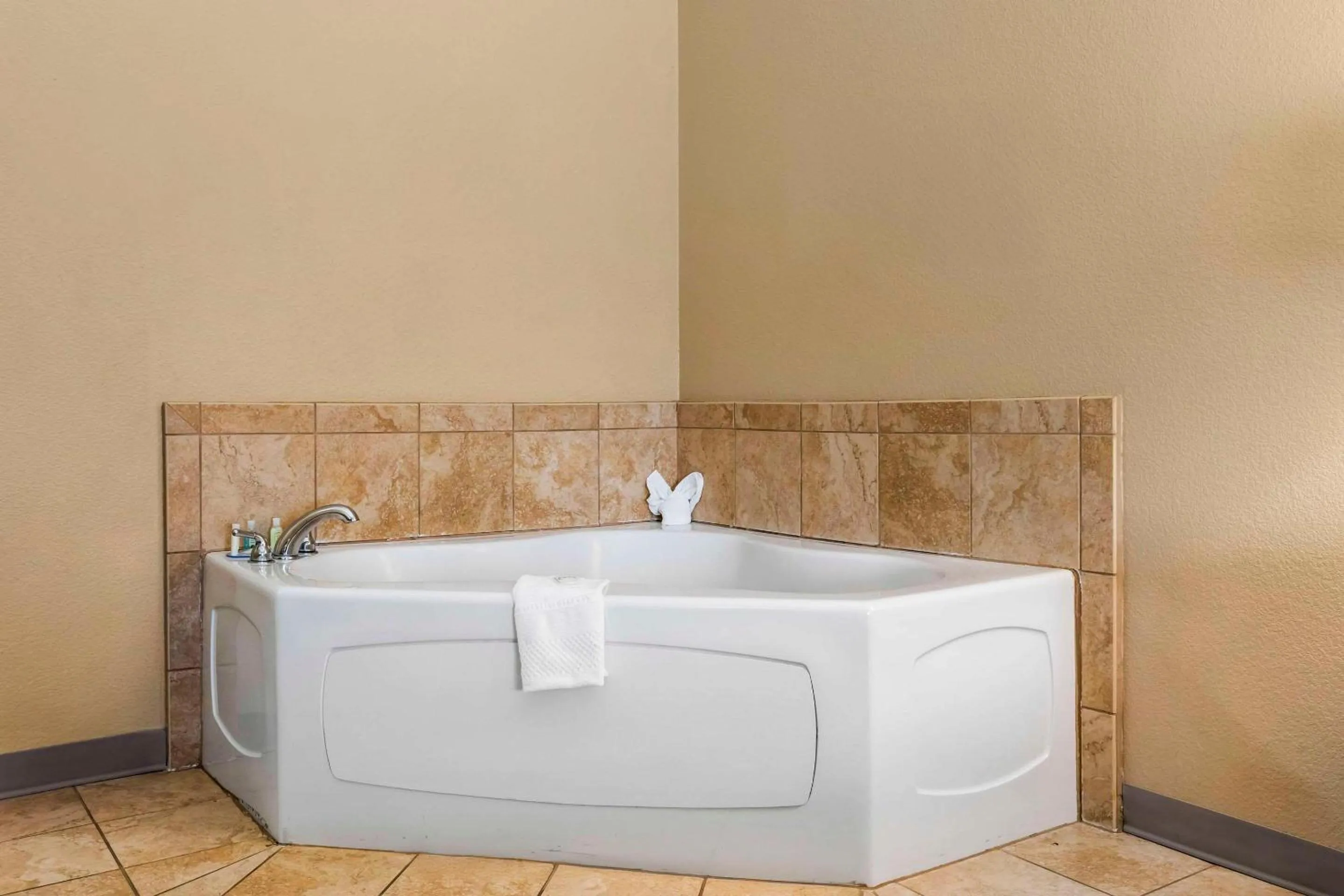 Bedroom in Quality Inn and Suites Groesbeck