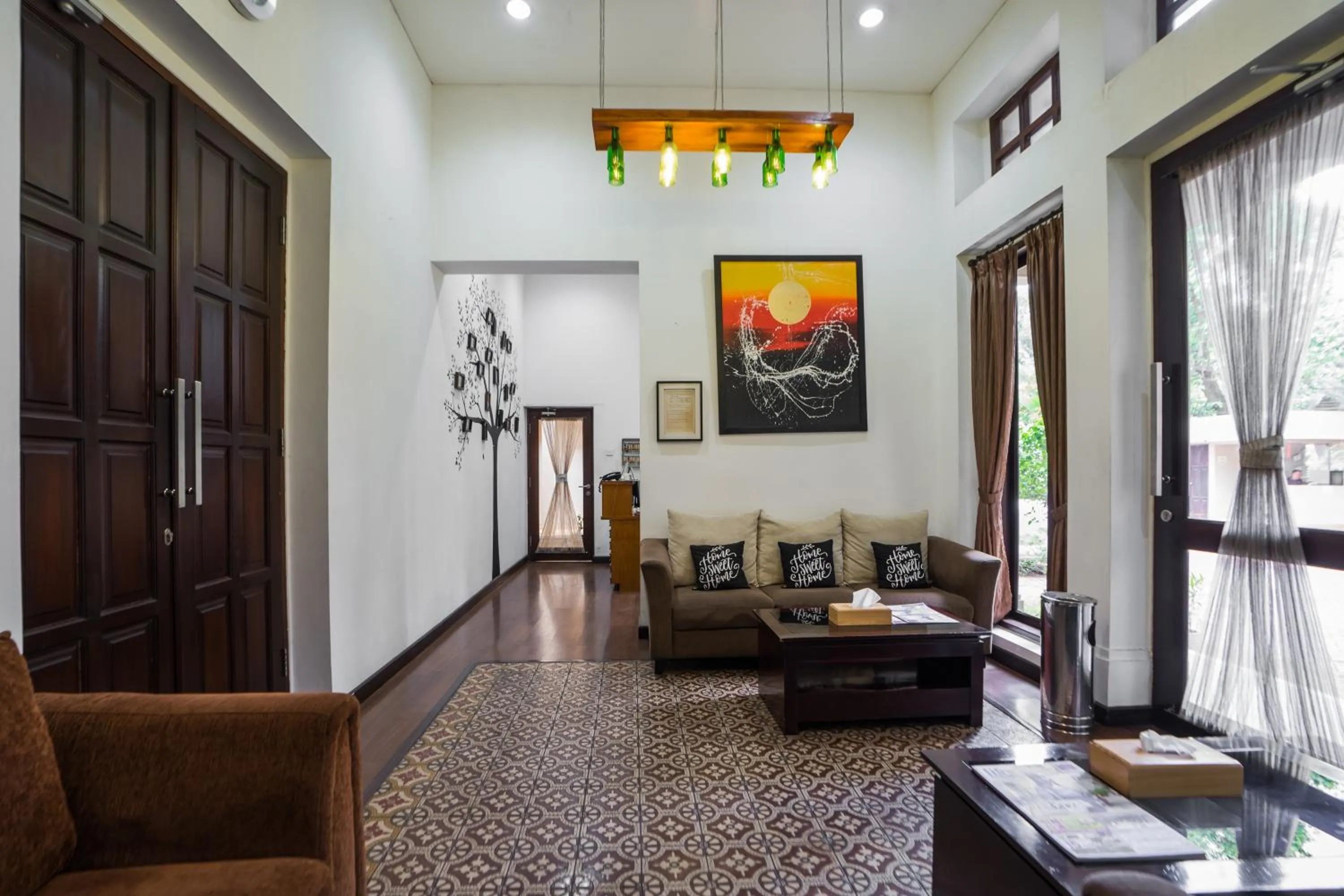 Lobby or reception in Jambuluwuk Heritage Menteng Suites