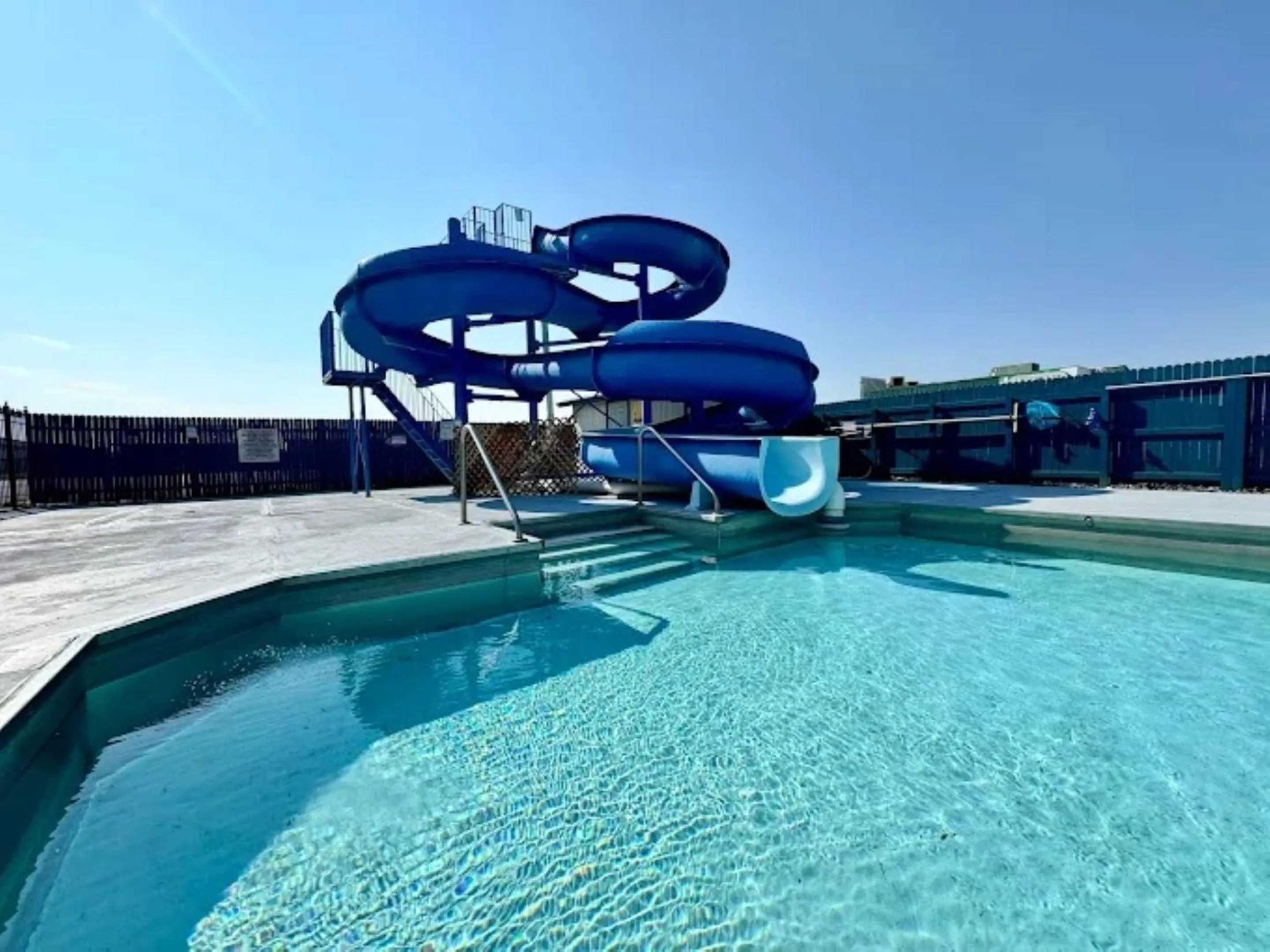 Swimming pool in Hardin Lodge Little Bighorn Battlefield I-90