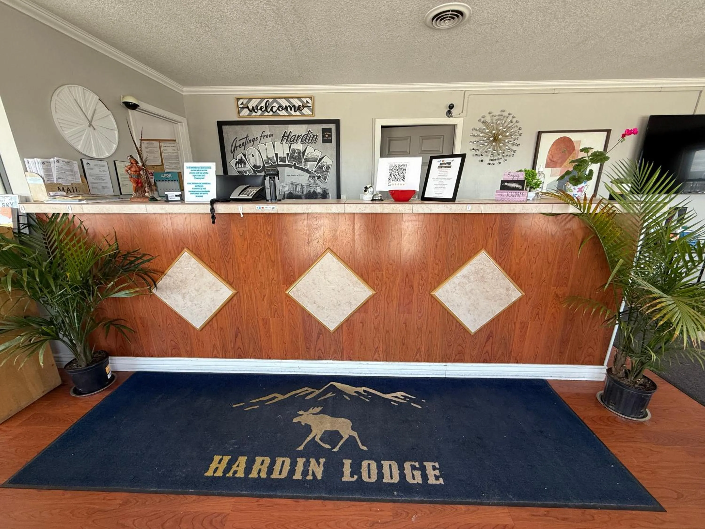 Lobby or reception in Hardin Lodge Little Bighorn Battlefield I-90