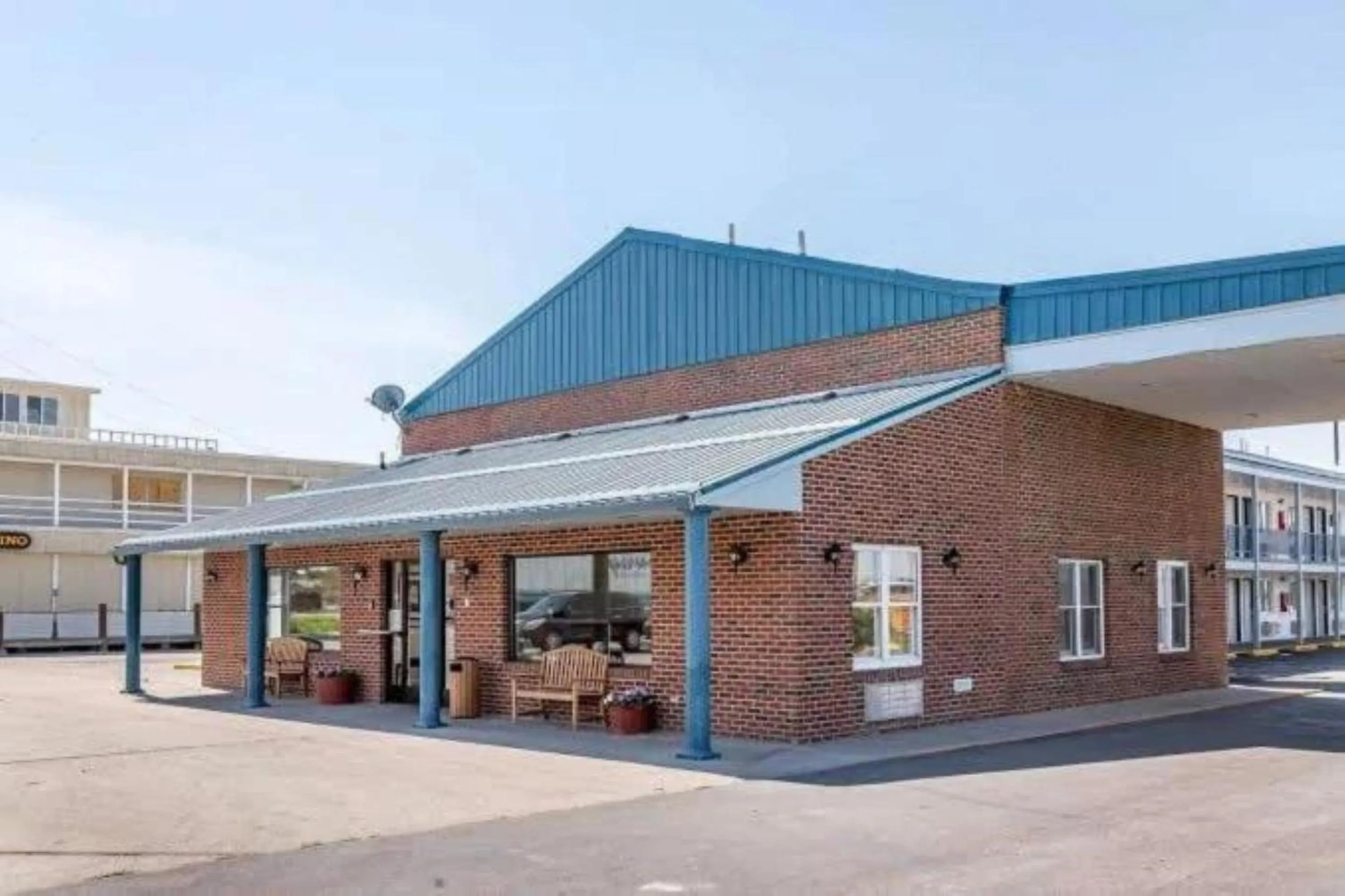 Property building in Hardin Lodge Little Bighorn Battlefield I-90