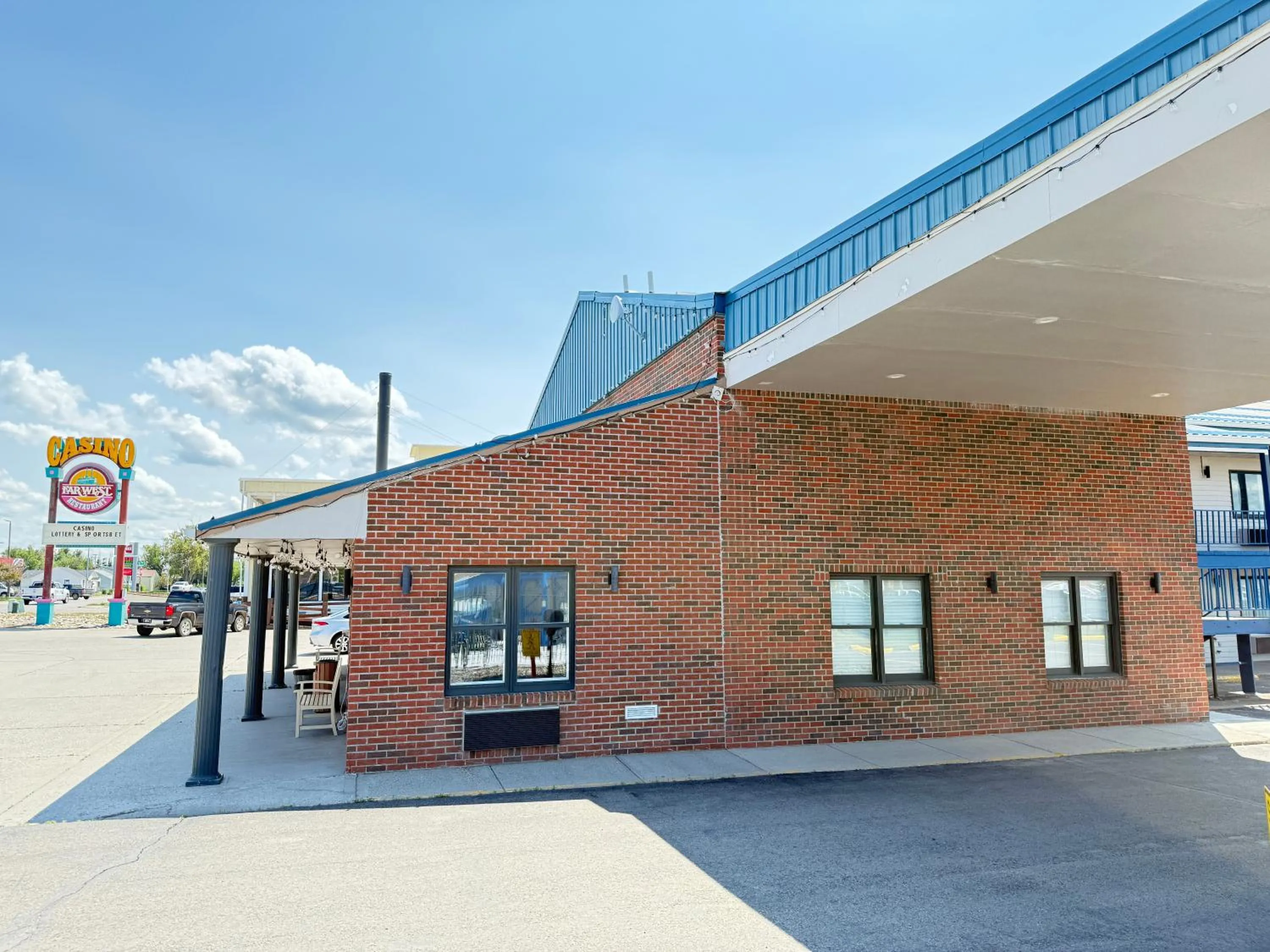 Property building in Hardin Lodge Little Bighorn Battlefield I-90