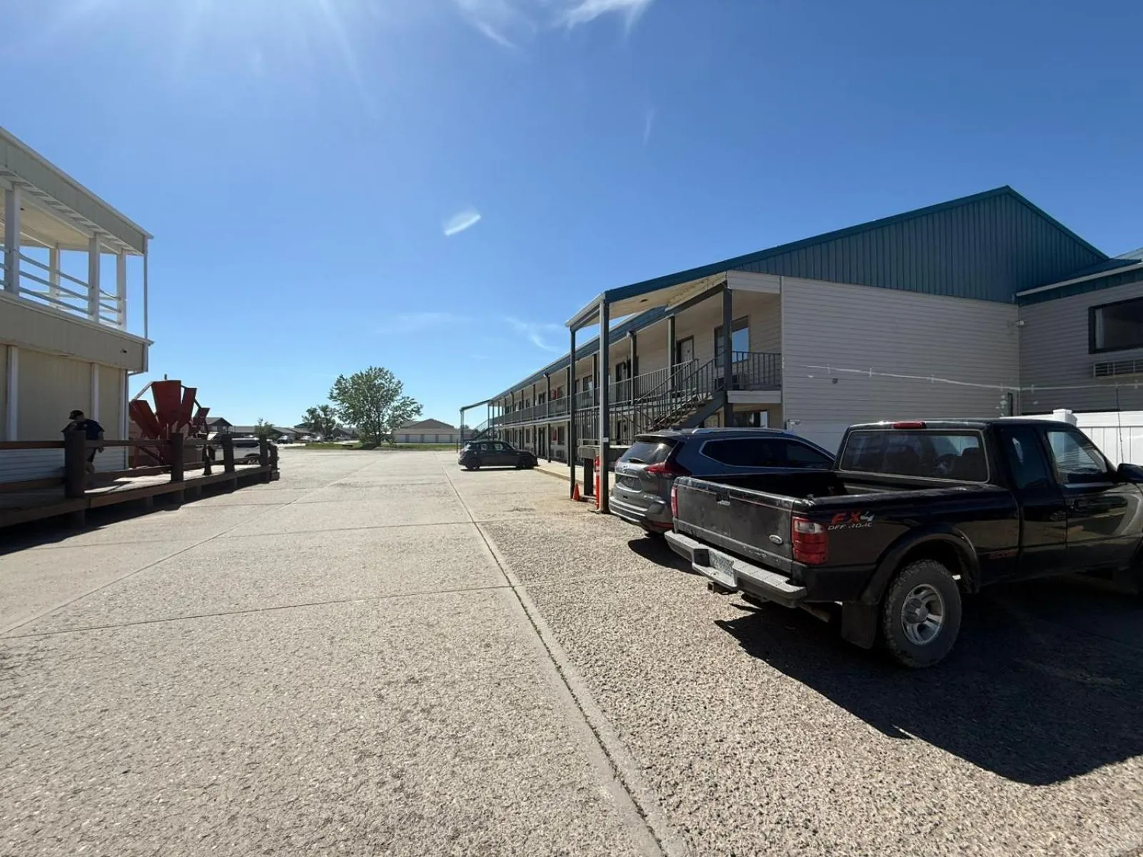 Parking in Hardin Lodge Little Bighorn Battlefield I-90