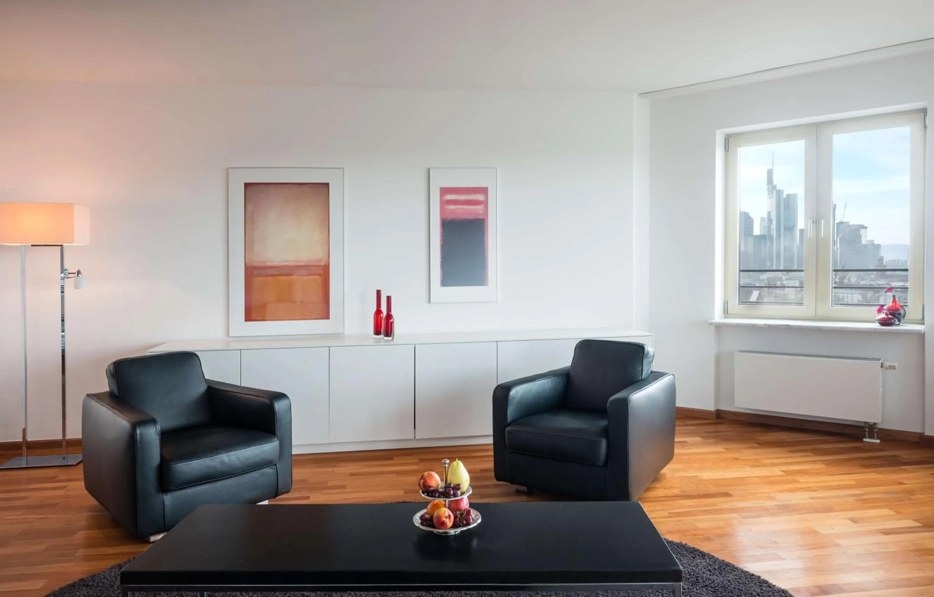 Photo of the whole room in Lindner Hotel Frankfurt Main Plaza, part of JdV by Hyatt