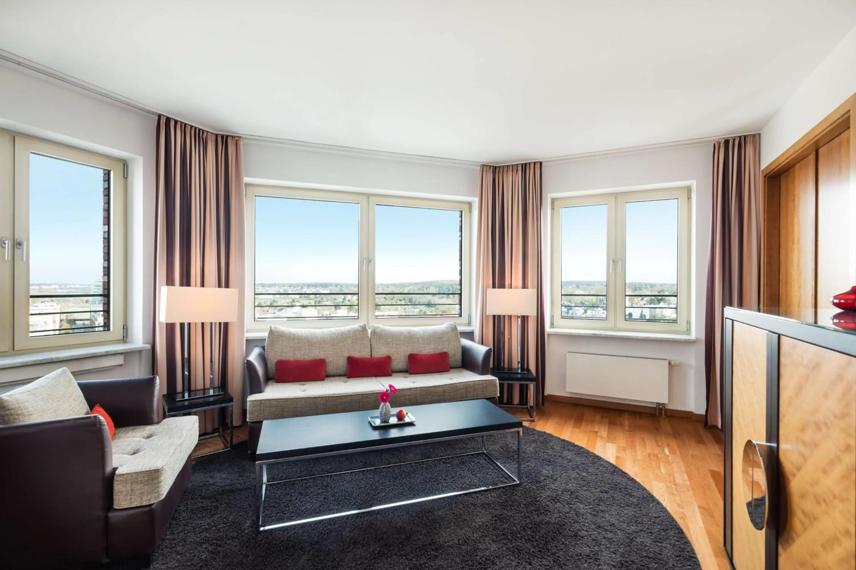 Bedroom in Lindner Hotel Frankfurt Main Plaza, part of JdV by Hyatt