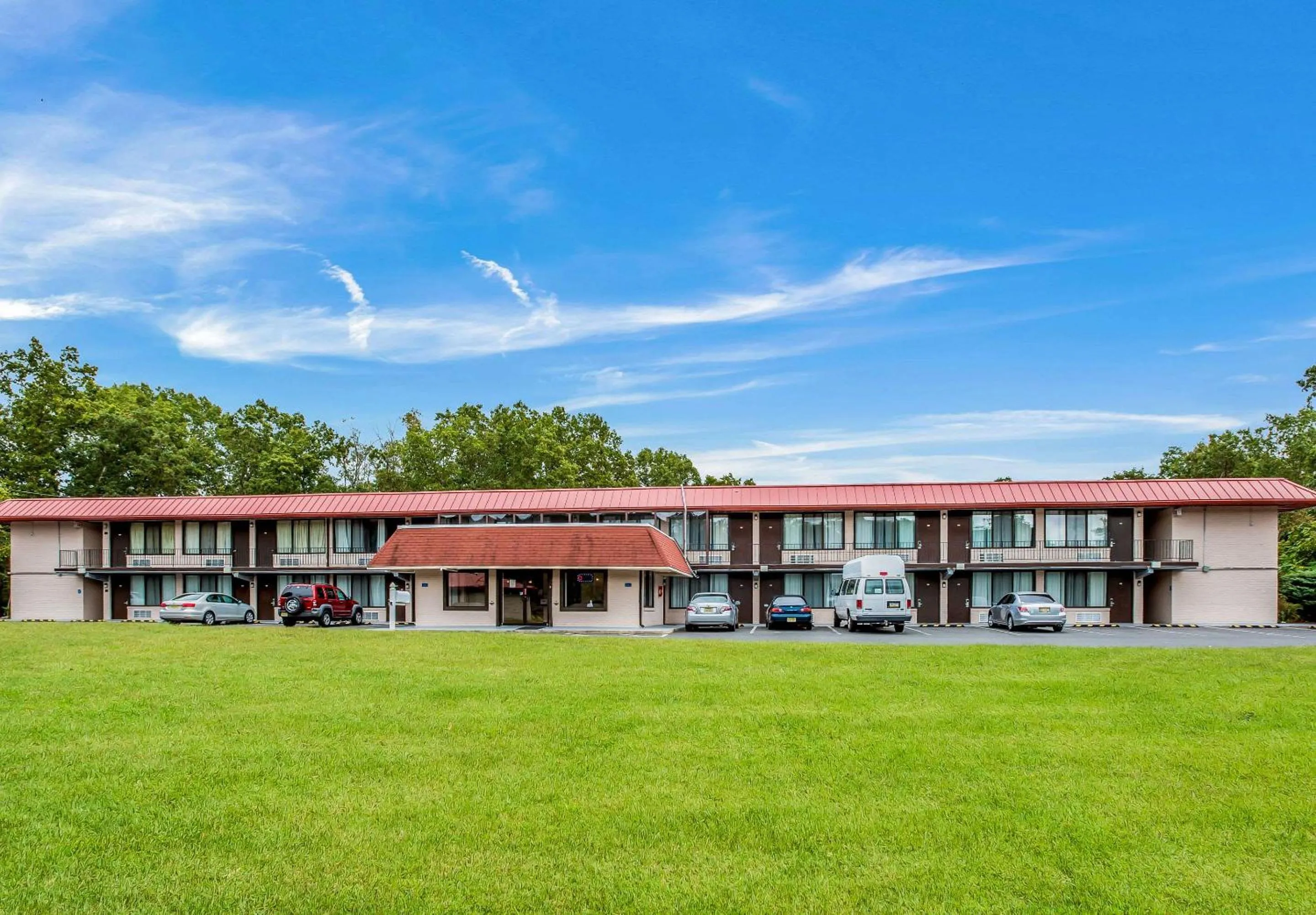 Property Building in Rodeway Inn Hammonton