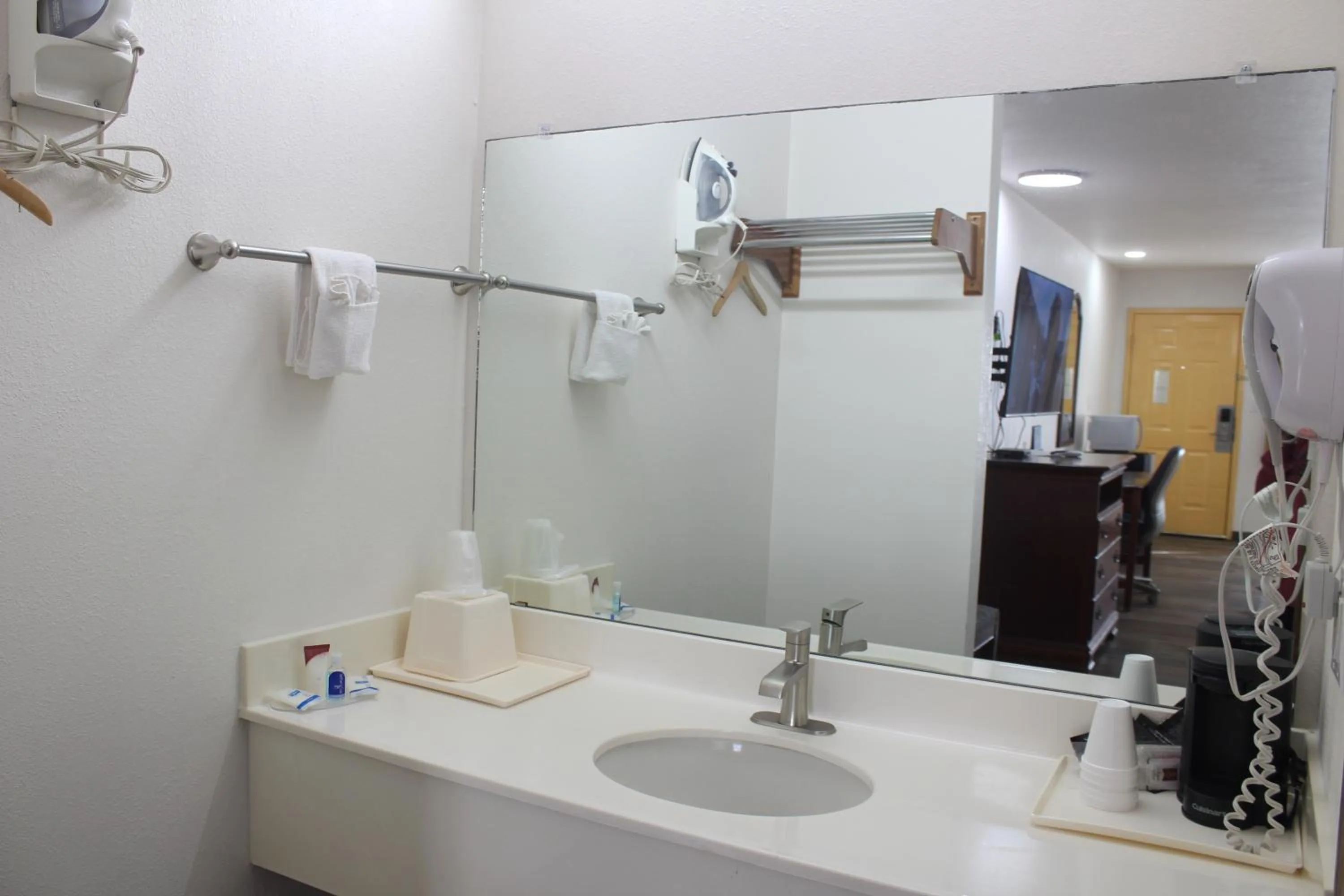 towels in Rodeway Inn Tucumcari