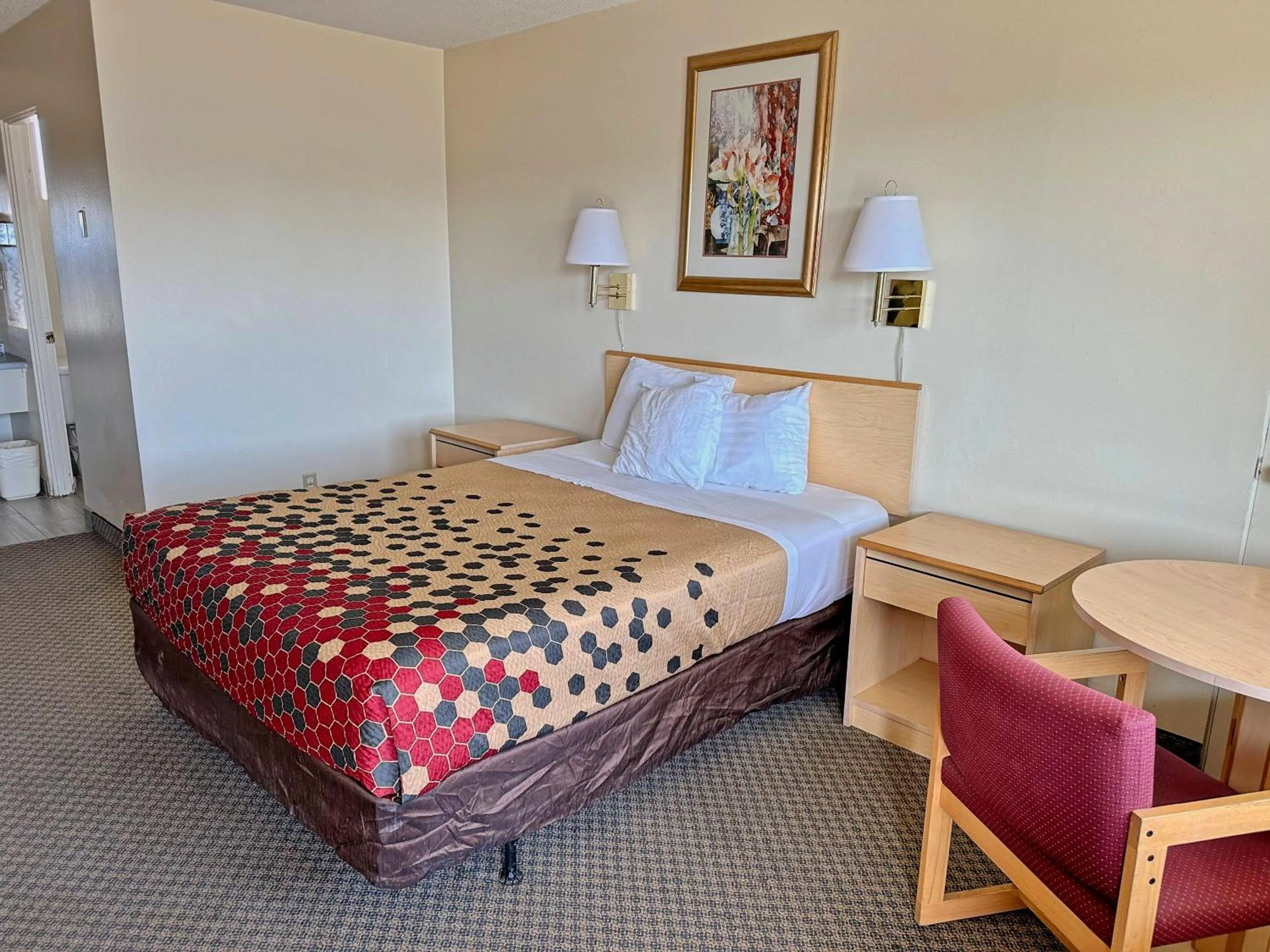 Bed in Rodeway Inn Boardman - Hermiston